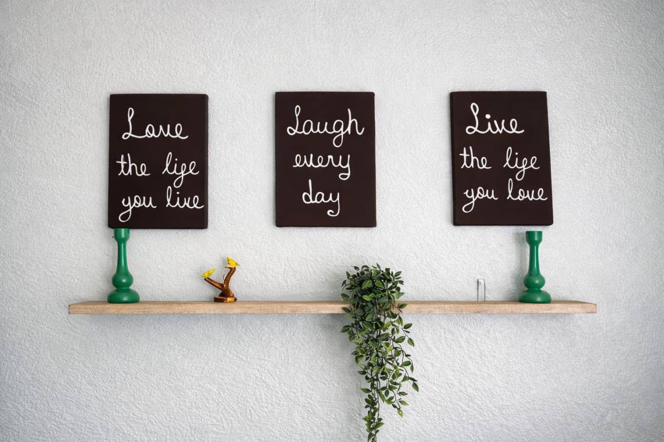 decor.png