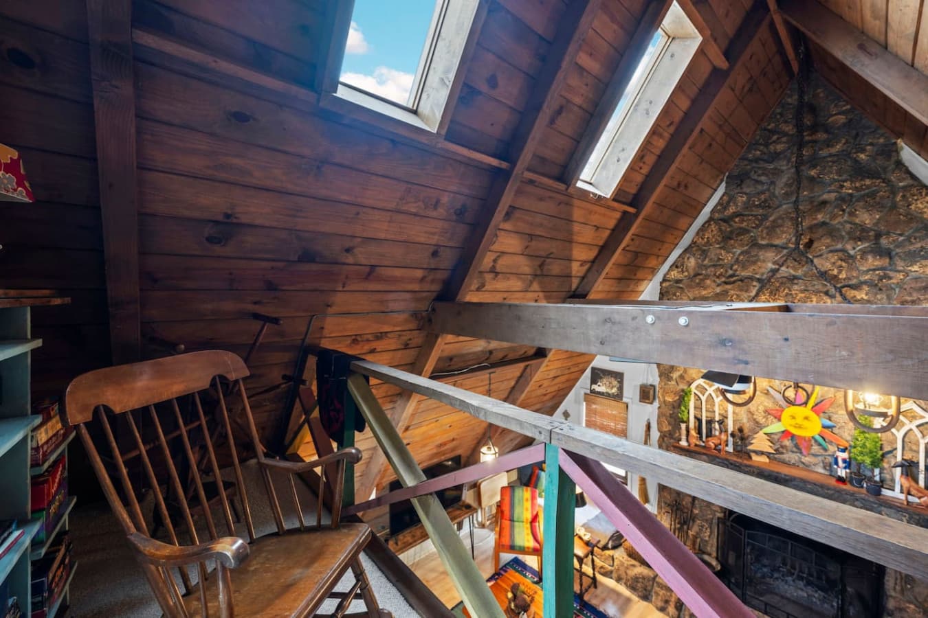 Relax in this airy upstairs retreat overlooking the mountains.