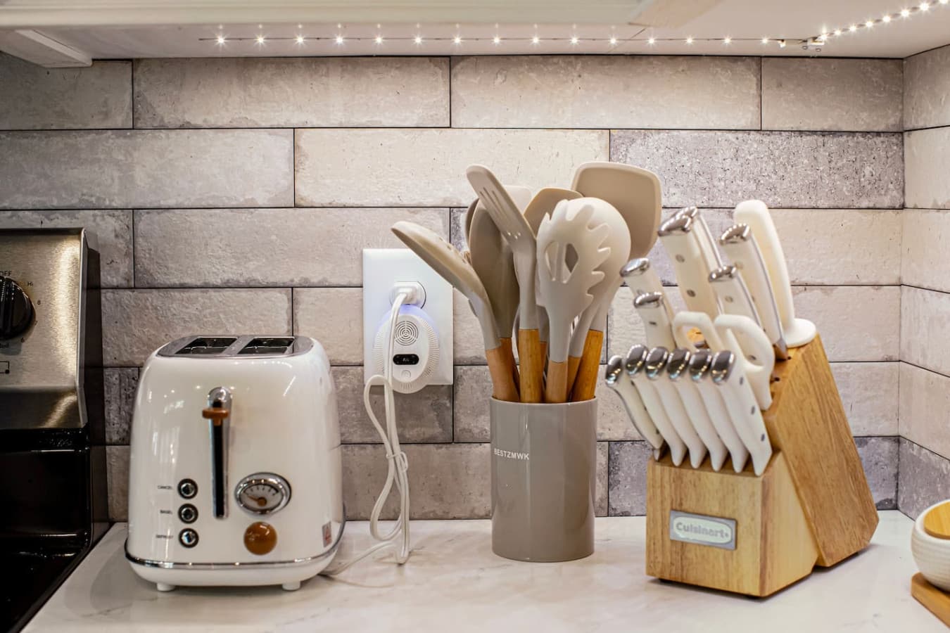 All the kitchen utensils you need.