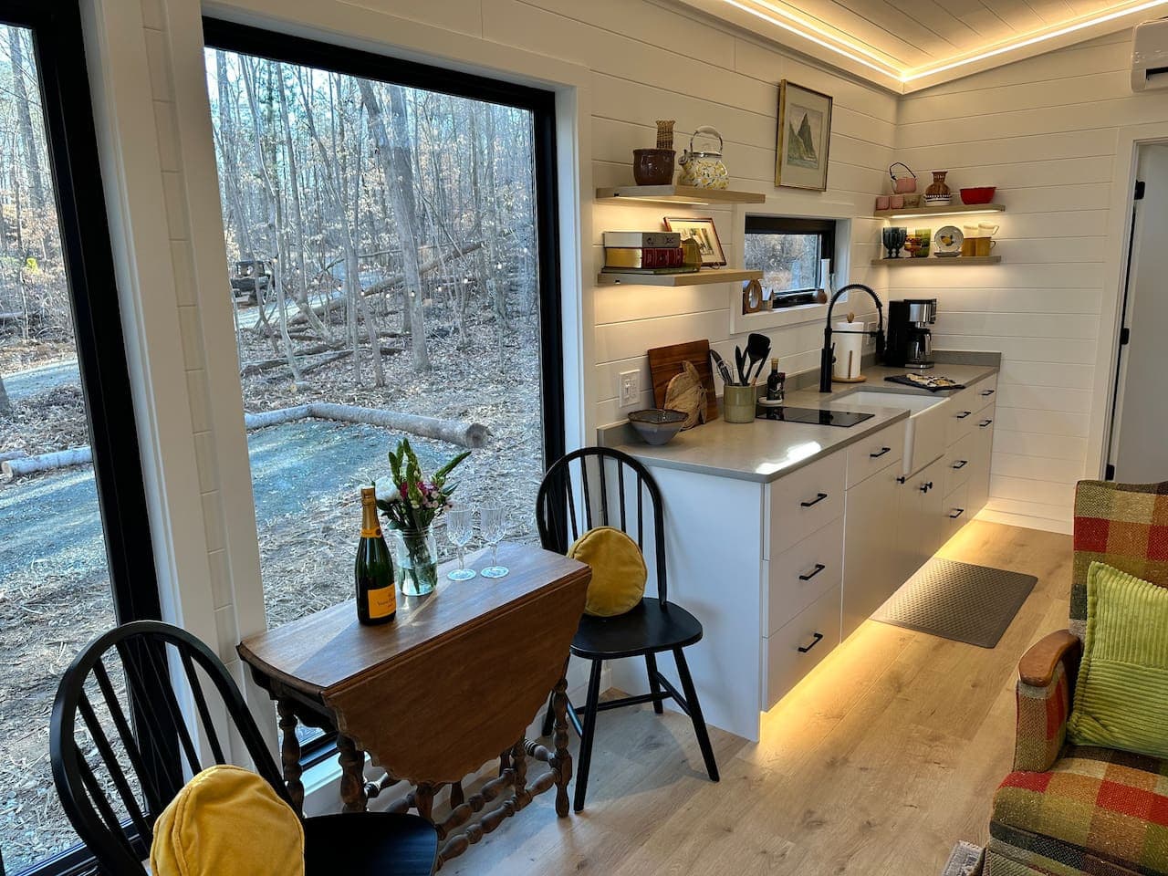 A cozy dining nook that’s perfect for morning coffee, intimate meals, or tackling your to-do list.