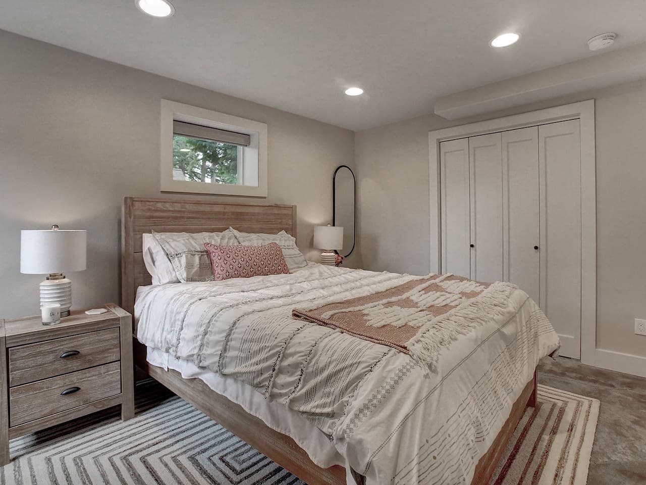 Cozy queen bedroom ideal for family or friends.