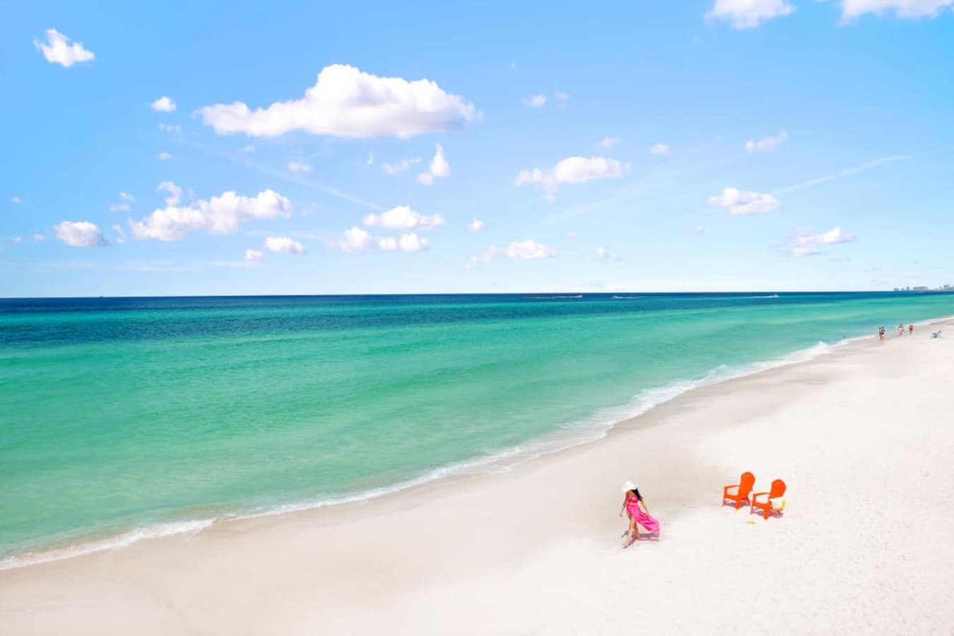 St. Andrews State Park (10 min drive) – An easy day trip from the condo, offering pristine beaches, hiking trails, snorkeling, kayaking, and beautiful coastal wildlife.