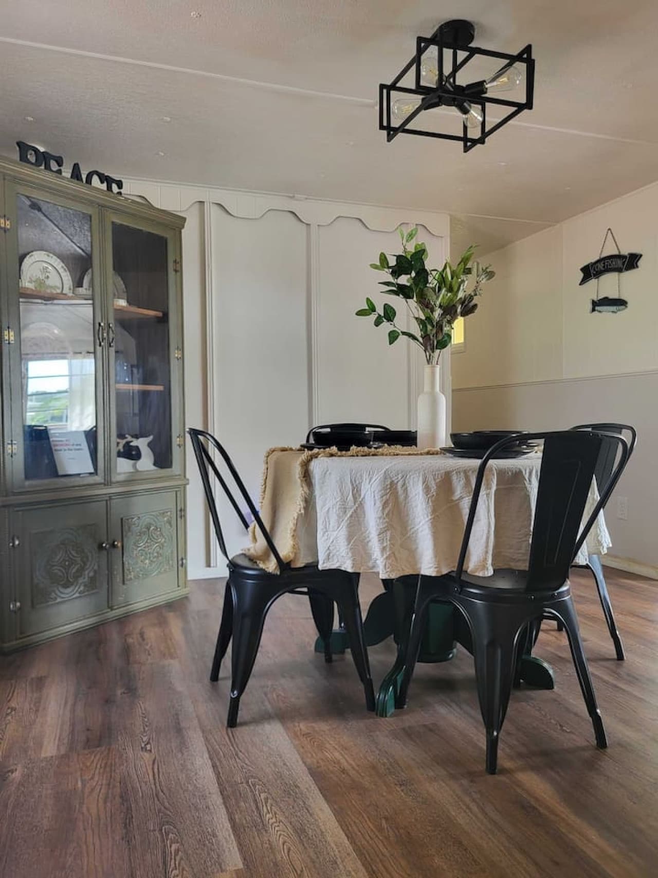 Sit, eat, tell stories of your fishing triumphs.