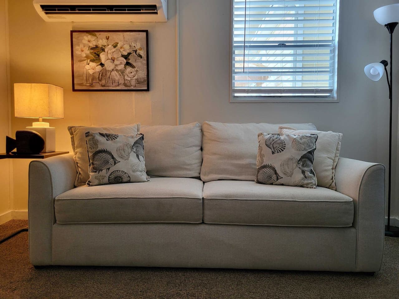 This sofa gets you—reclines when you do, no questions asked.
