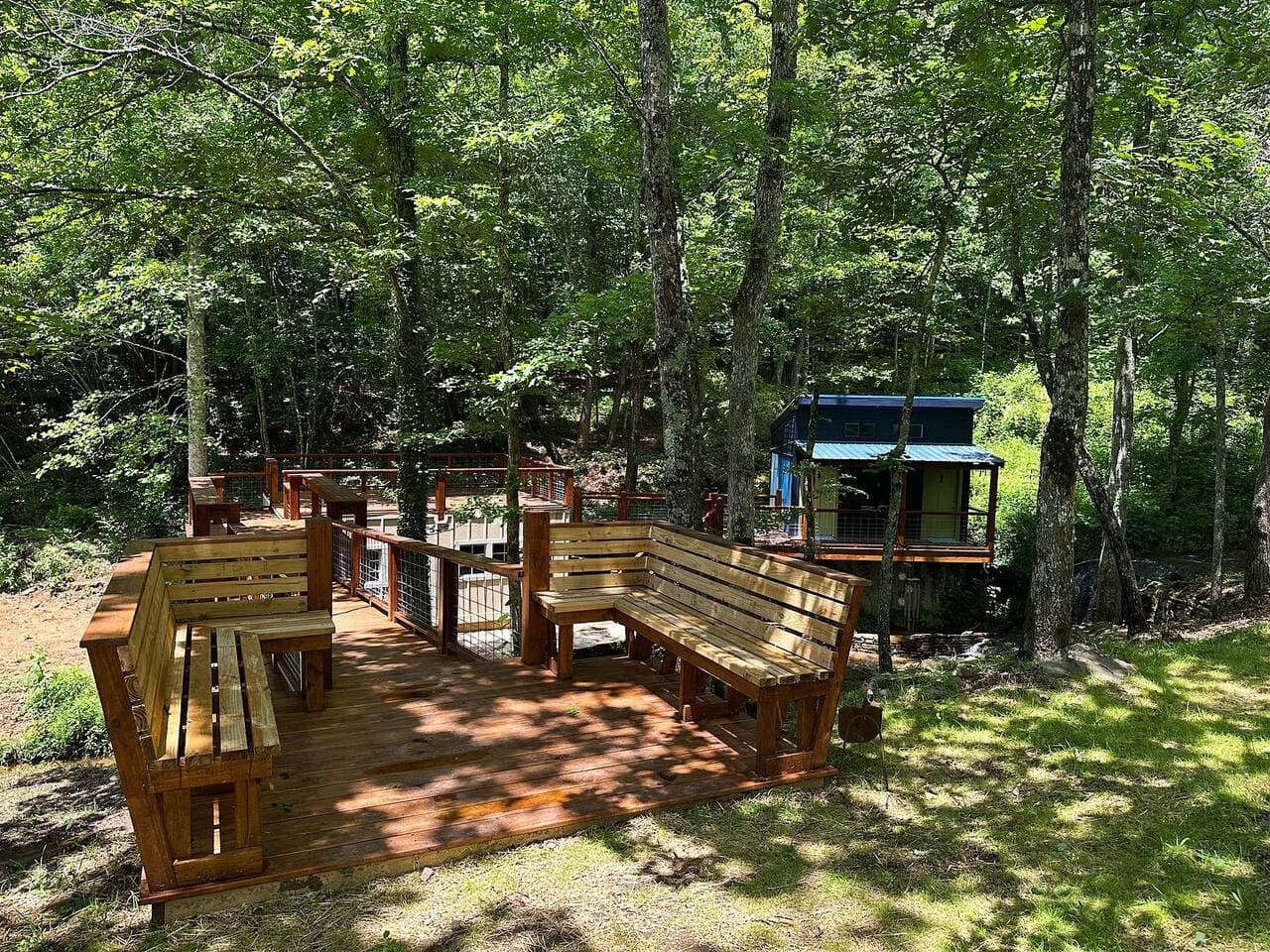 Path to the bathhouse (Includes an additional shower, toilet, and sink on each side available for guest use during their stay.).