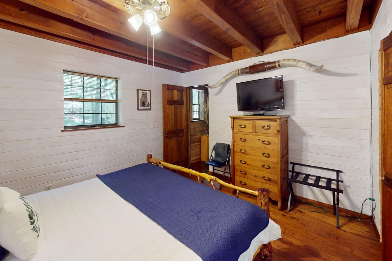 A welcoming space for guests of all ages.