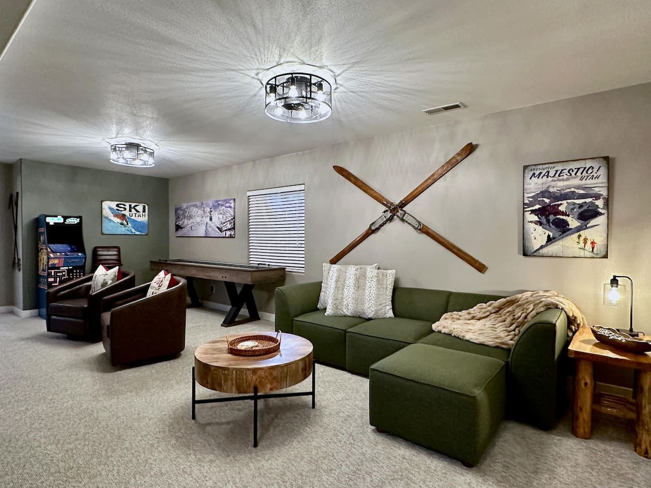 Dive into fun in our game room equipped with ping pong, shuffleboard, and classic arcade games—perfect for family game nights or friendly competitions.