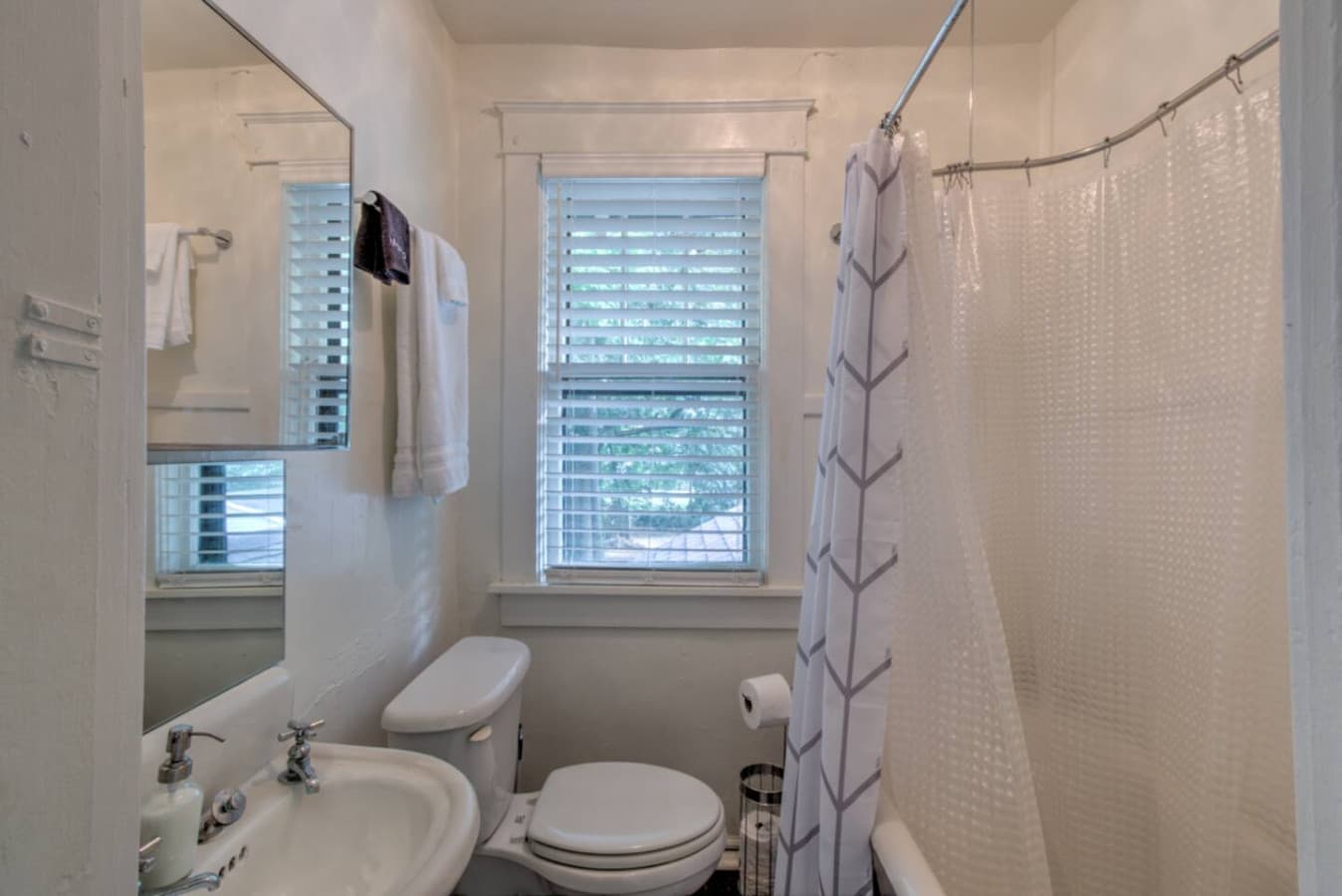 Sleek and simple, this upstairs bath keeps mornings easy and evenings refreshing.