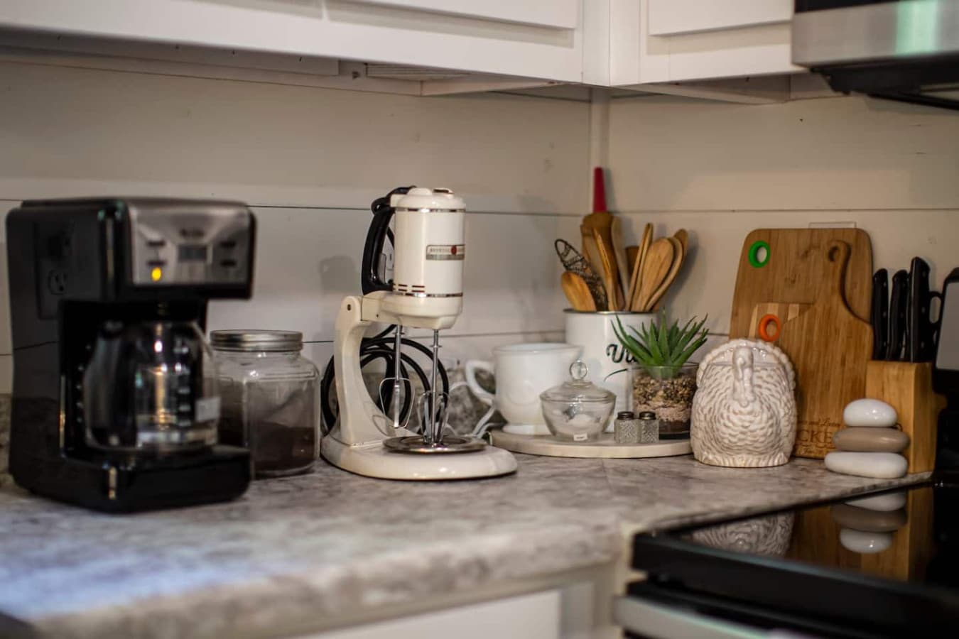 Ready for anything — from coffee to a full dinner.