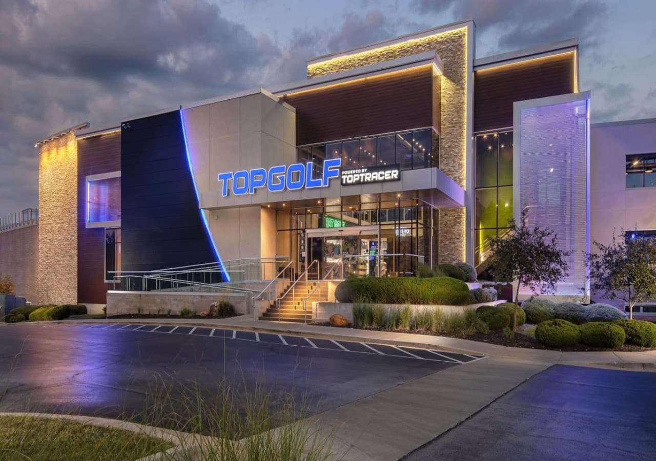 Topgolf Overland Park – 10–12 min drive - Casual spot for games, food, and group outings.