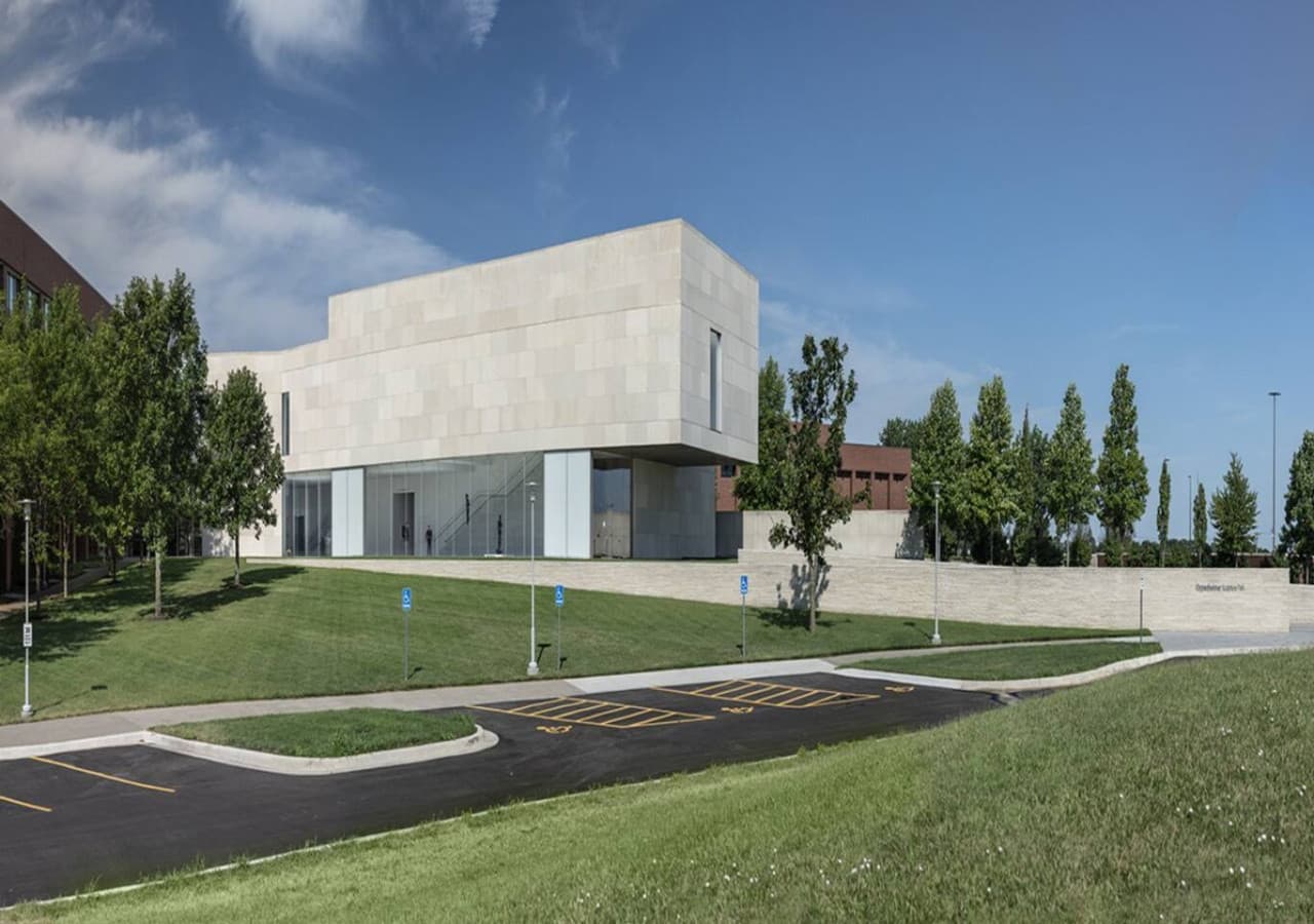 Nerman Museum of Contemporary Art – 10 min drive - Modern art exhibits located at Johnson County Community College.