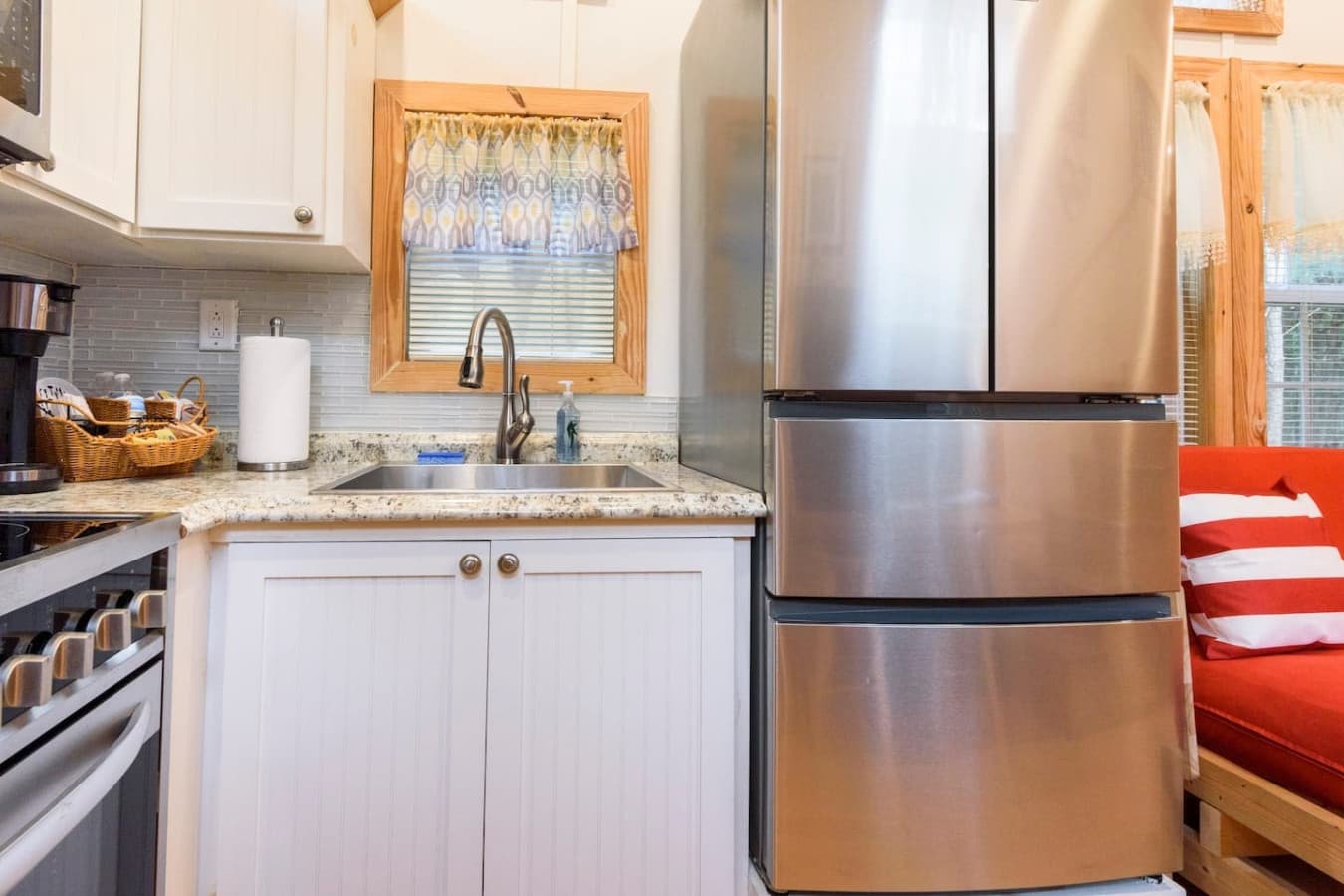 Kitchen with Stainless Steel Appliances
- Fridge and Freezer
