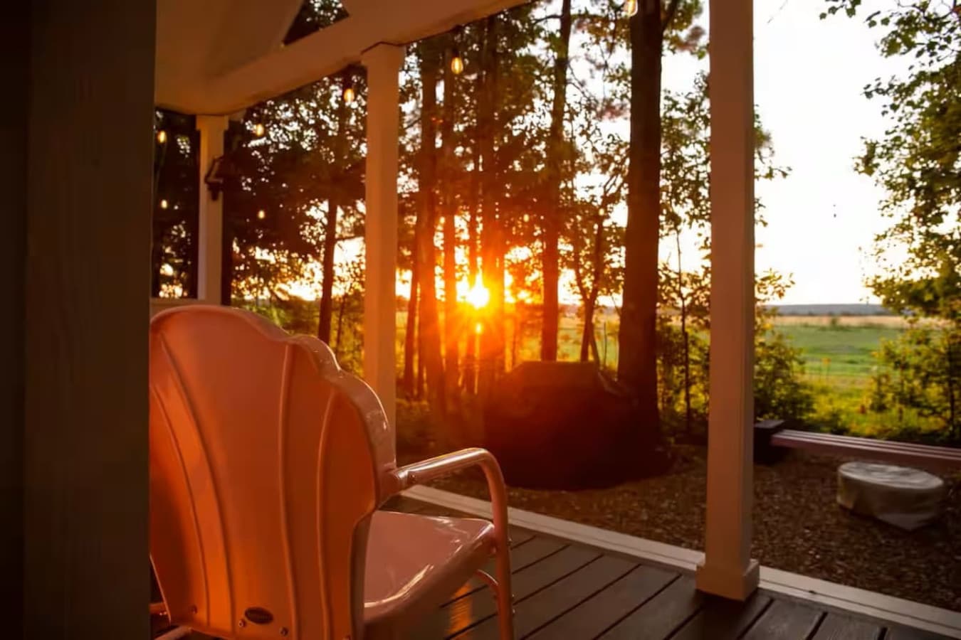 Stunning sunset views to end your day, fire pit and grill also available!