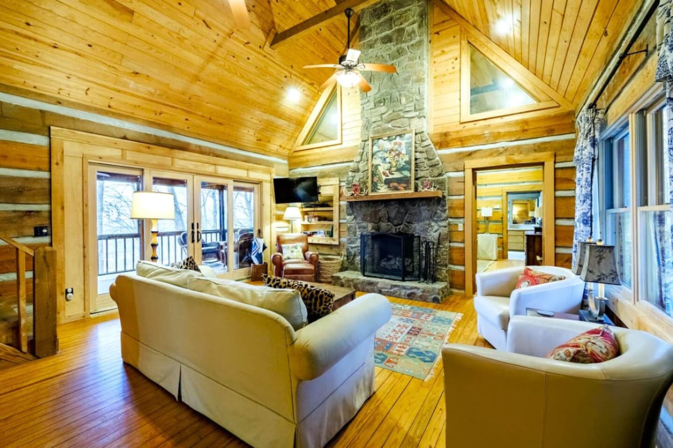 Whether you’re trading stories by the fire or playing board games at the coffee table, this living room brings people together. The atmosphere feels both timeless and lived-in — a space that’s been waiting just for you to make your own memories.