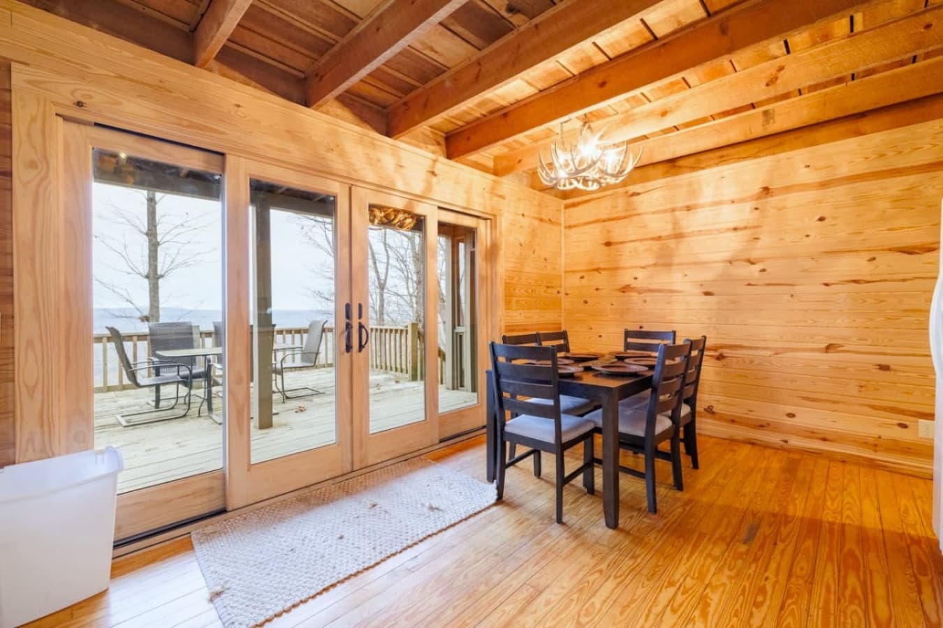 Enjoy breathtaking mountain, valley, and sunset views from the dining area.