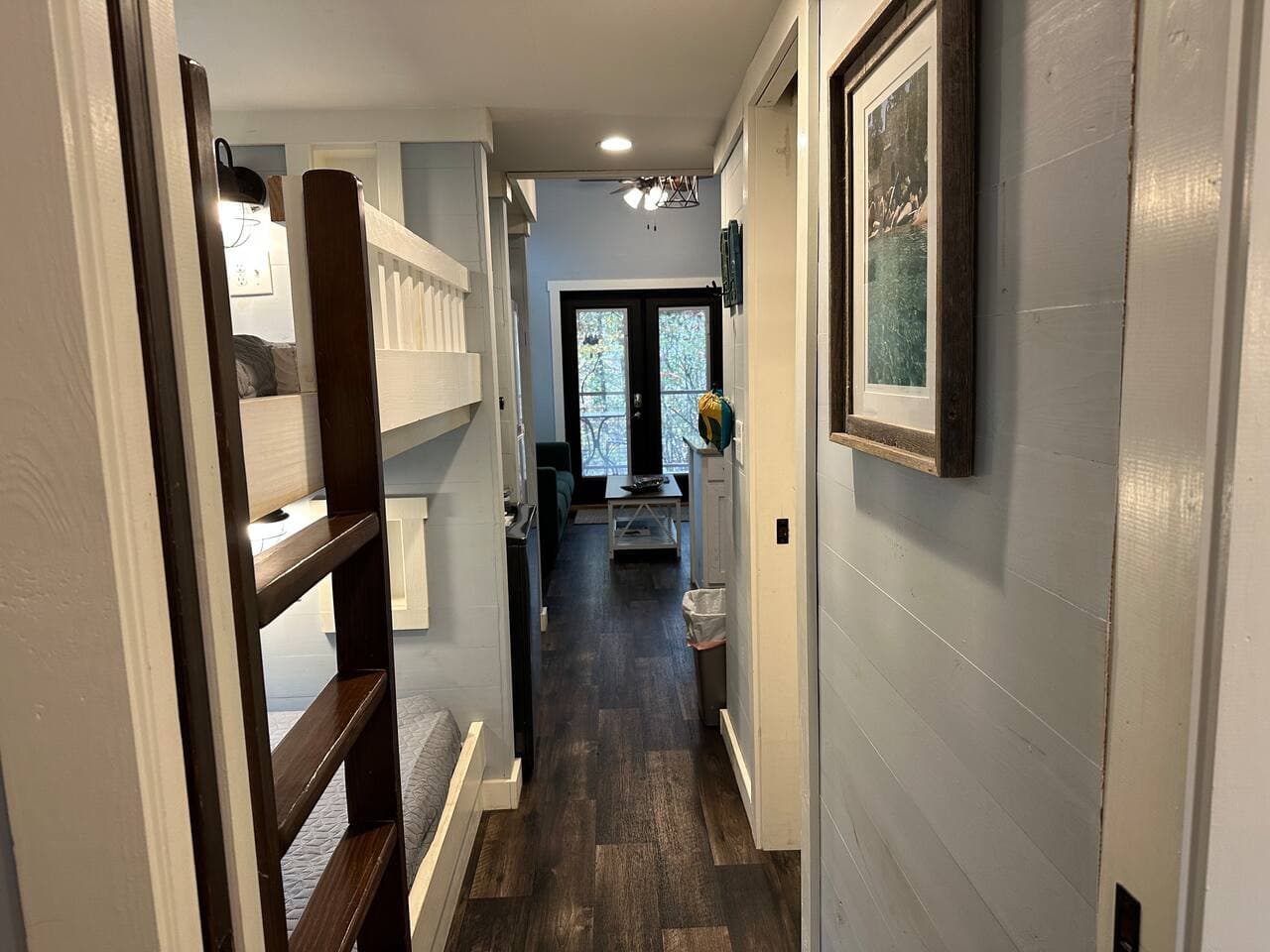 Moon River Mentone 2: Hallway bunk beds right outside the master bedroom—perfect for sleepover vibes.