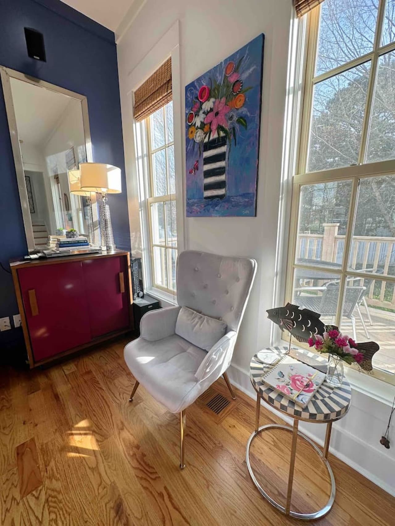 Another cozy space in the living room.