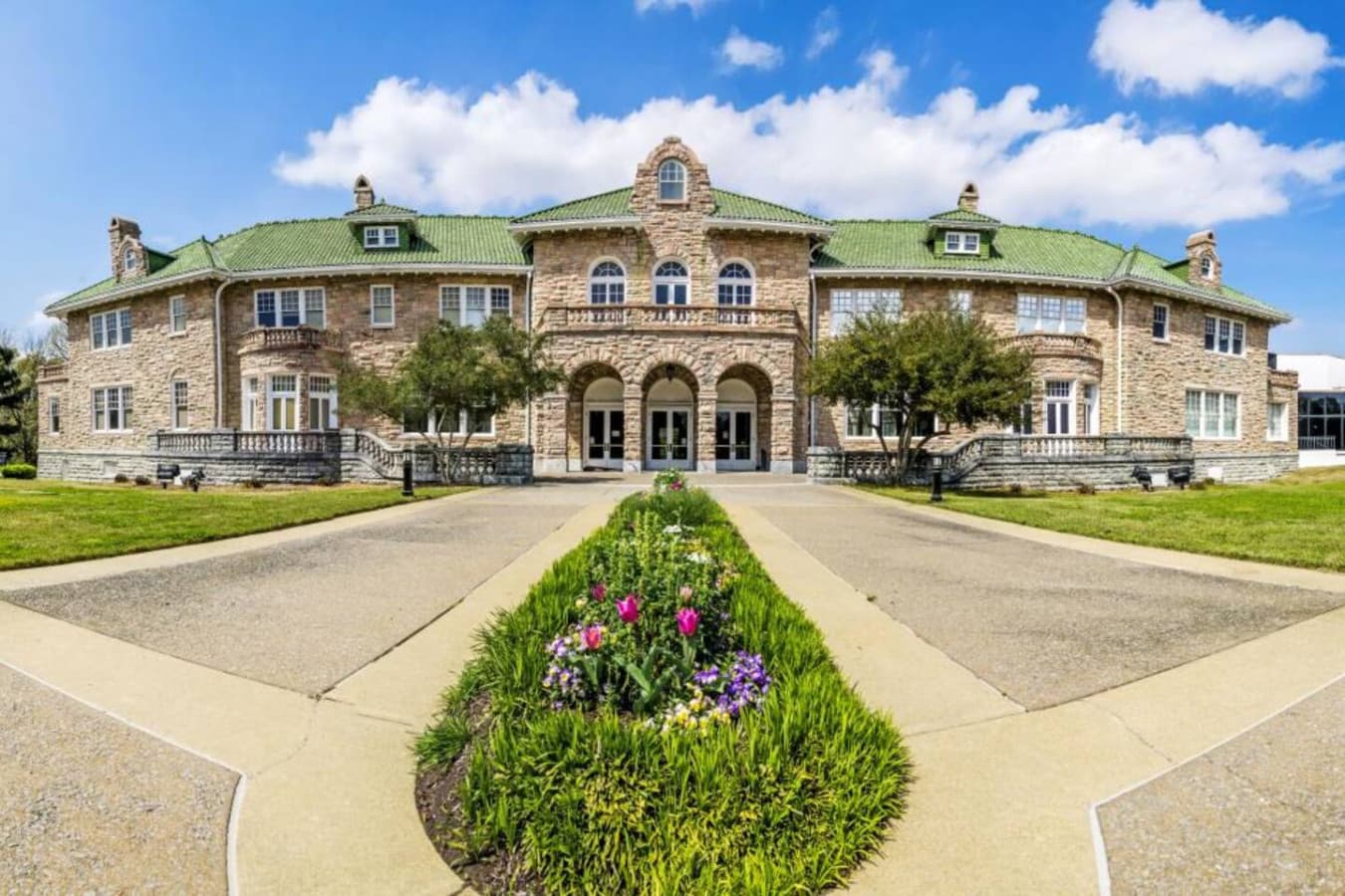 Just 6 minutes away—explore history and the stars at Pink Palace Museum & Planetarium.