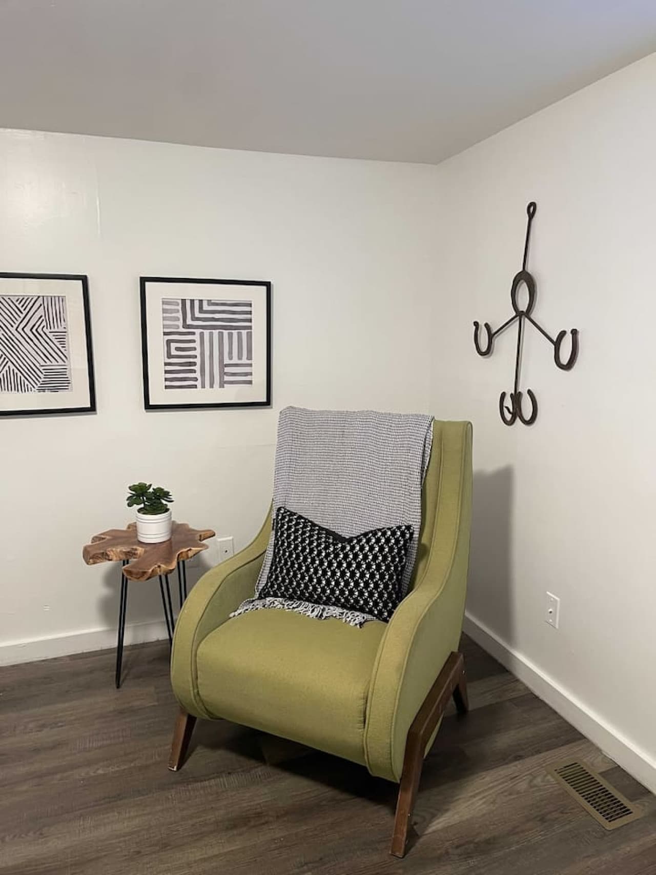 A comfy armchair perfect for relaxing or sipping coffee.