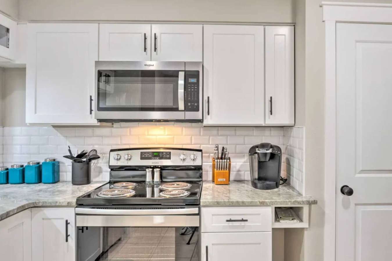 A kitchen that has it all! Fully equipped with everything you need to cook, dine, and enjoy your meals effortlessly.