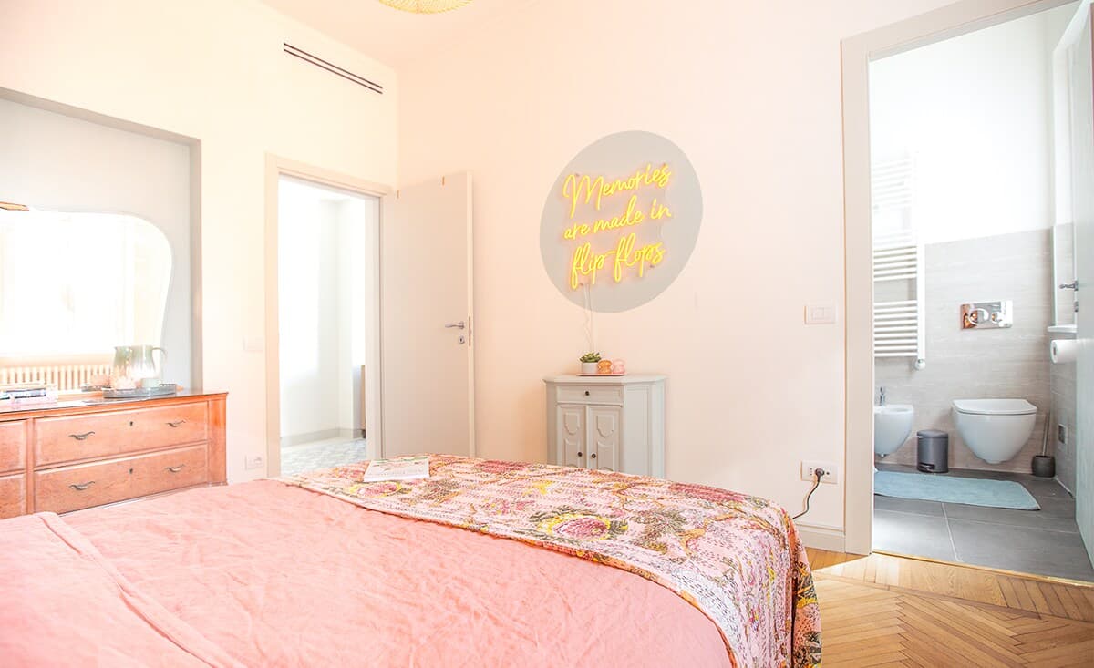 Room 2: Rear bedroom, first floor, with private bathroom