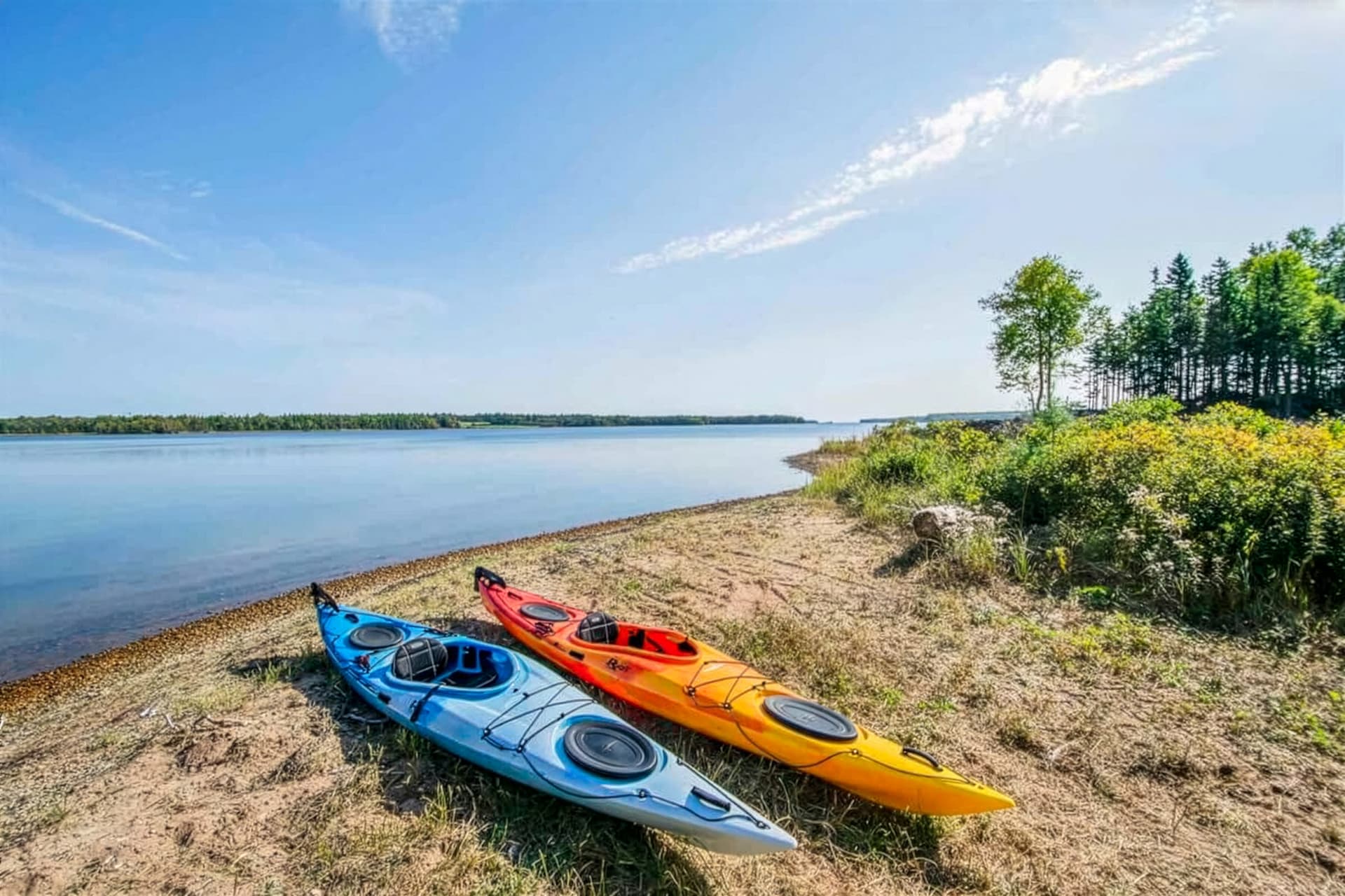 Redbird Lakehouse kayaks on the beach