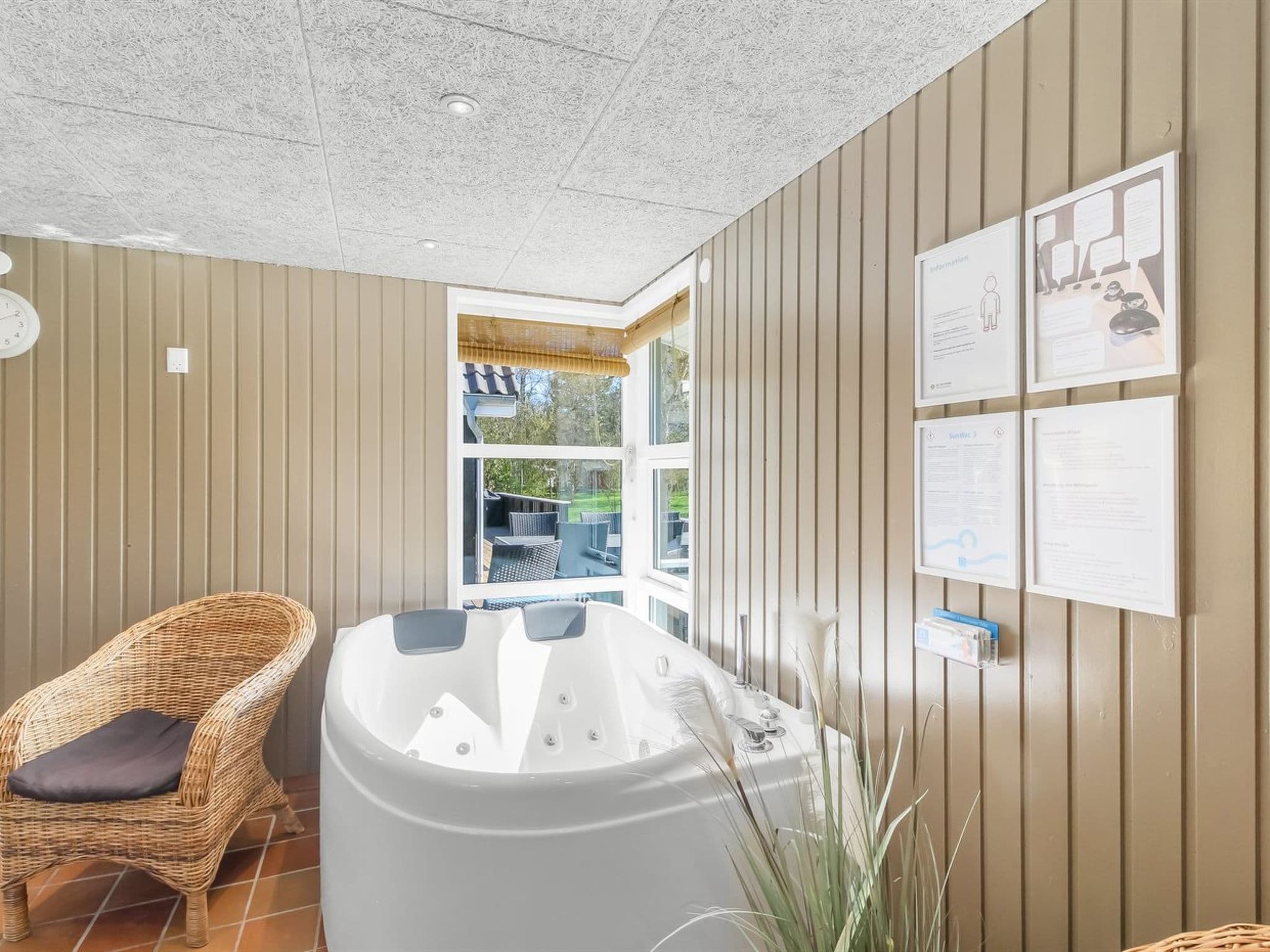 Bathroom / Wellness