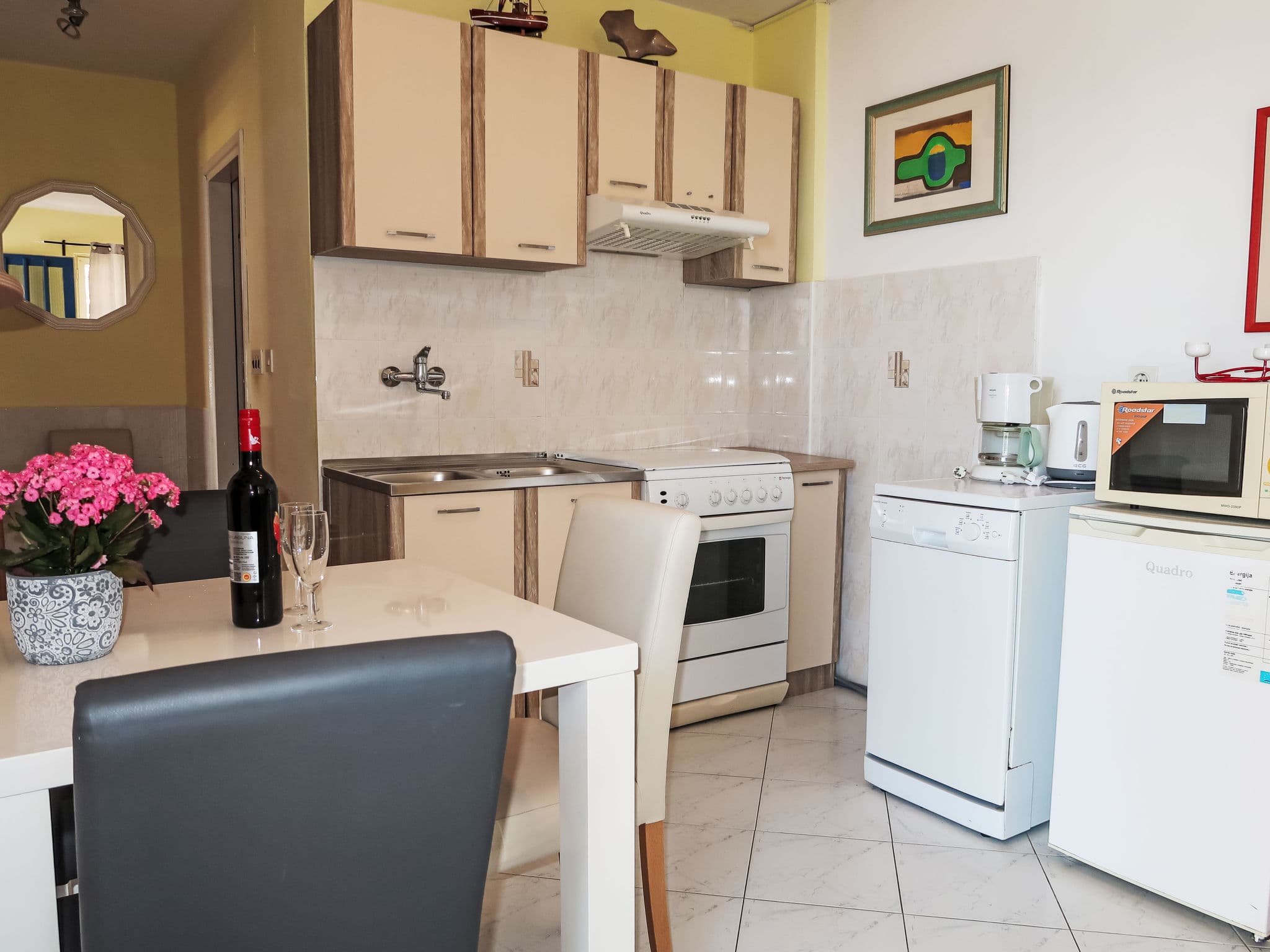 Kitchen / Dining Room