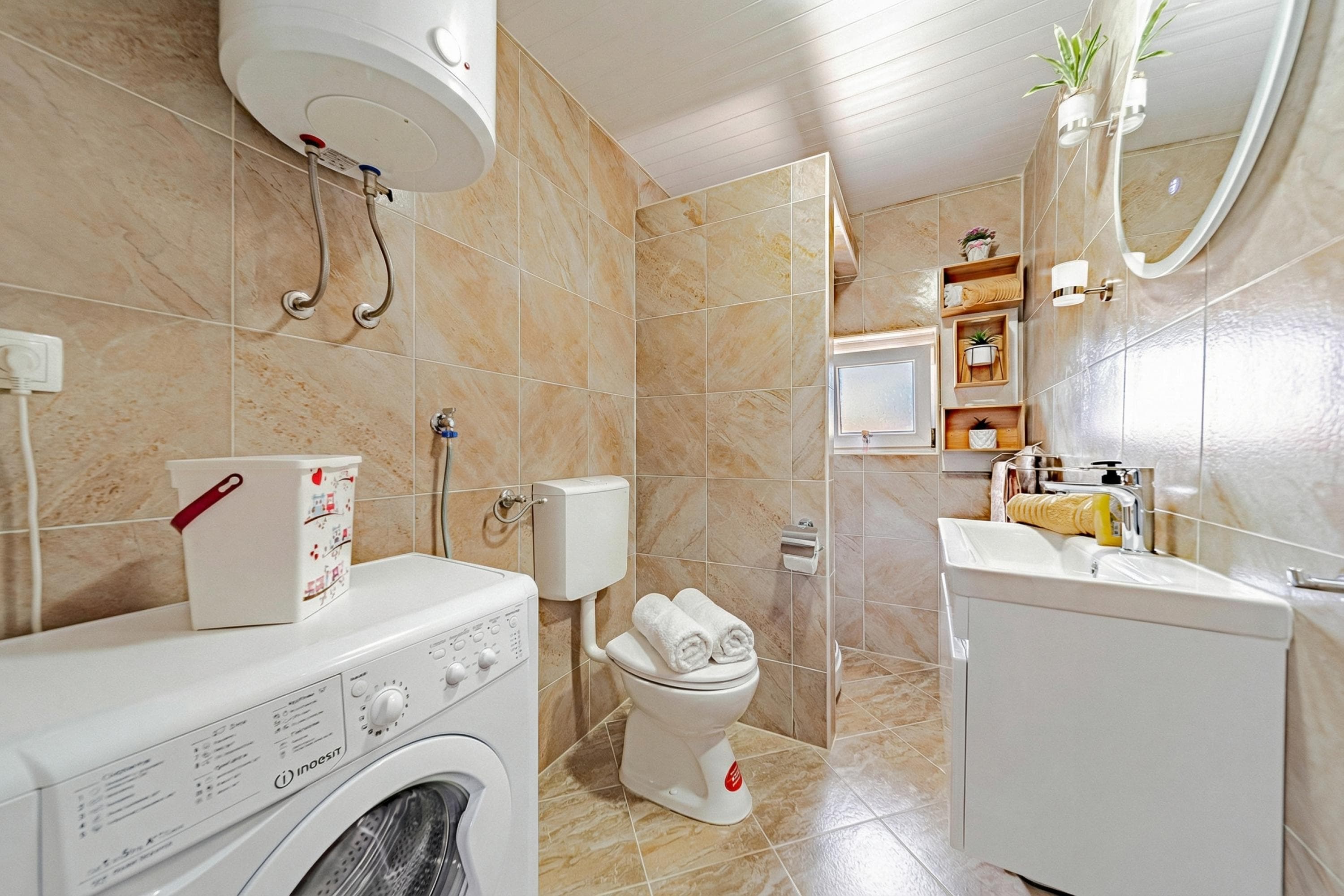 Gallery Image 9