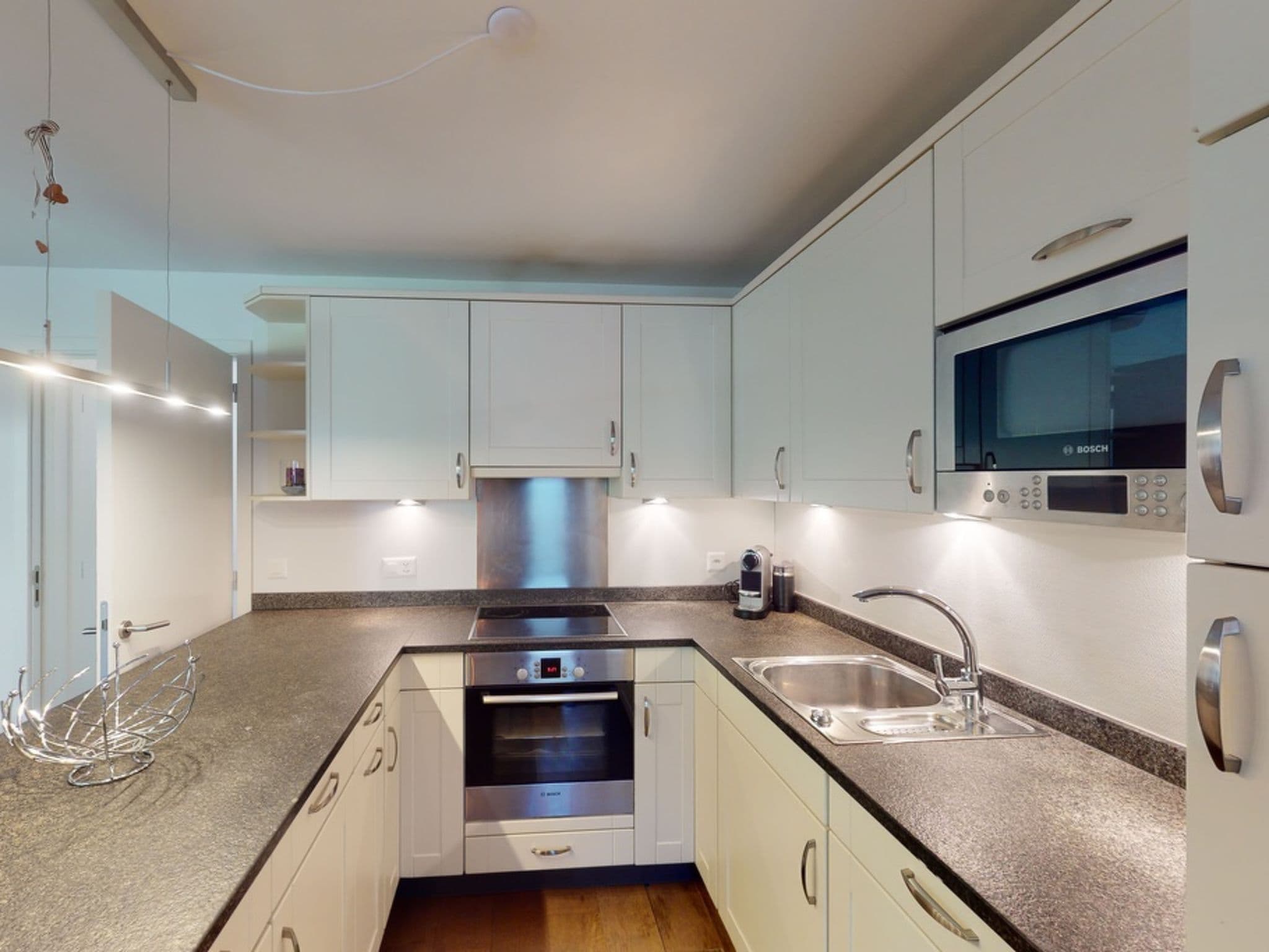Gallery Image 21