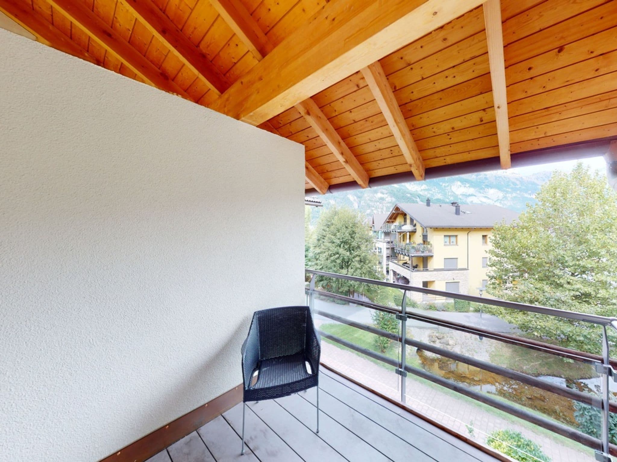 Gallery Image 9
