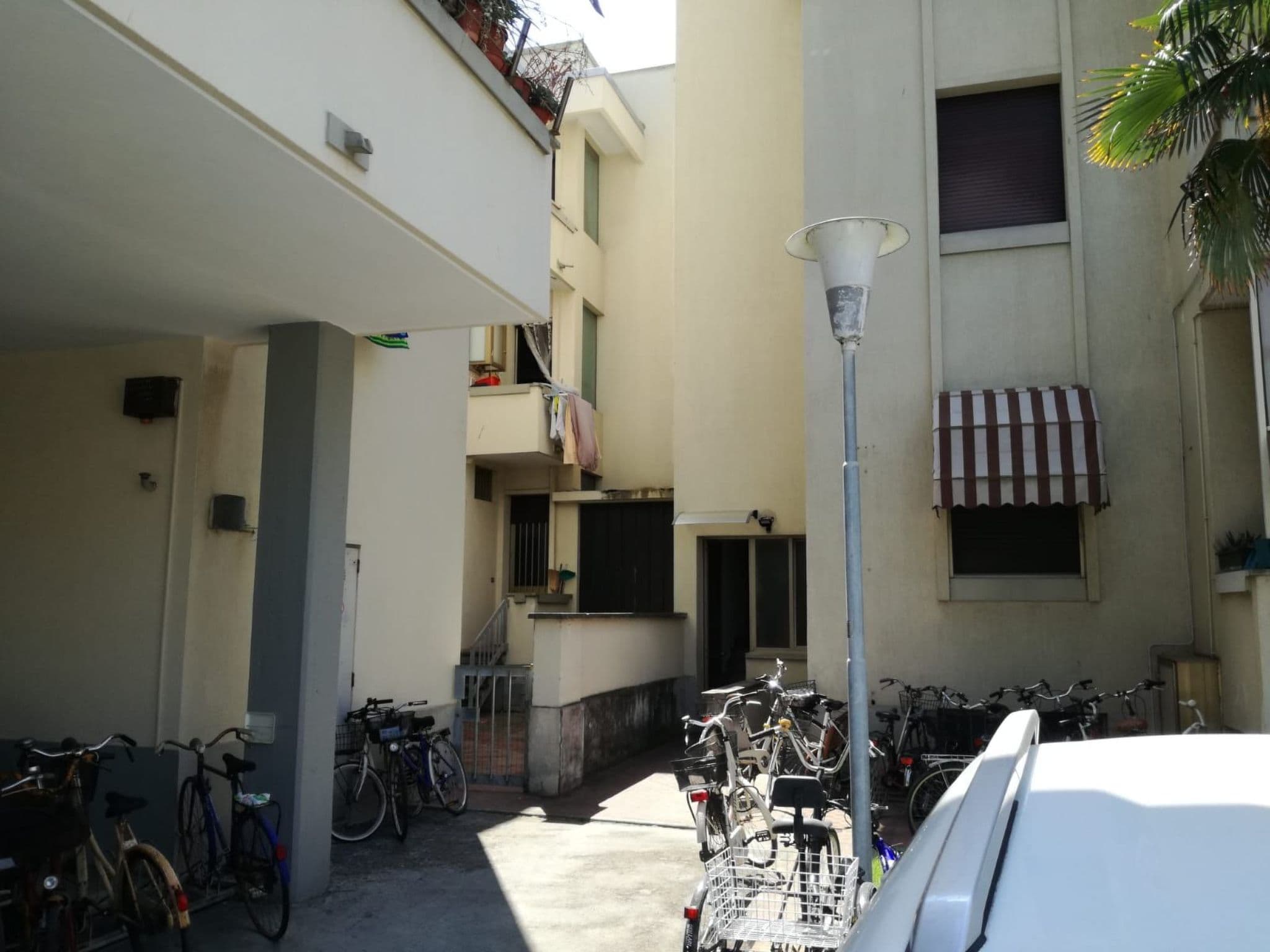 Gallery Image 17
