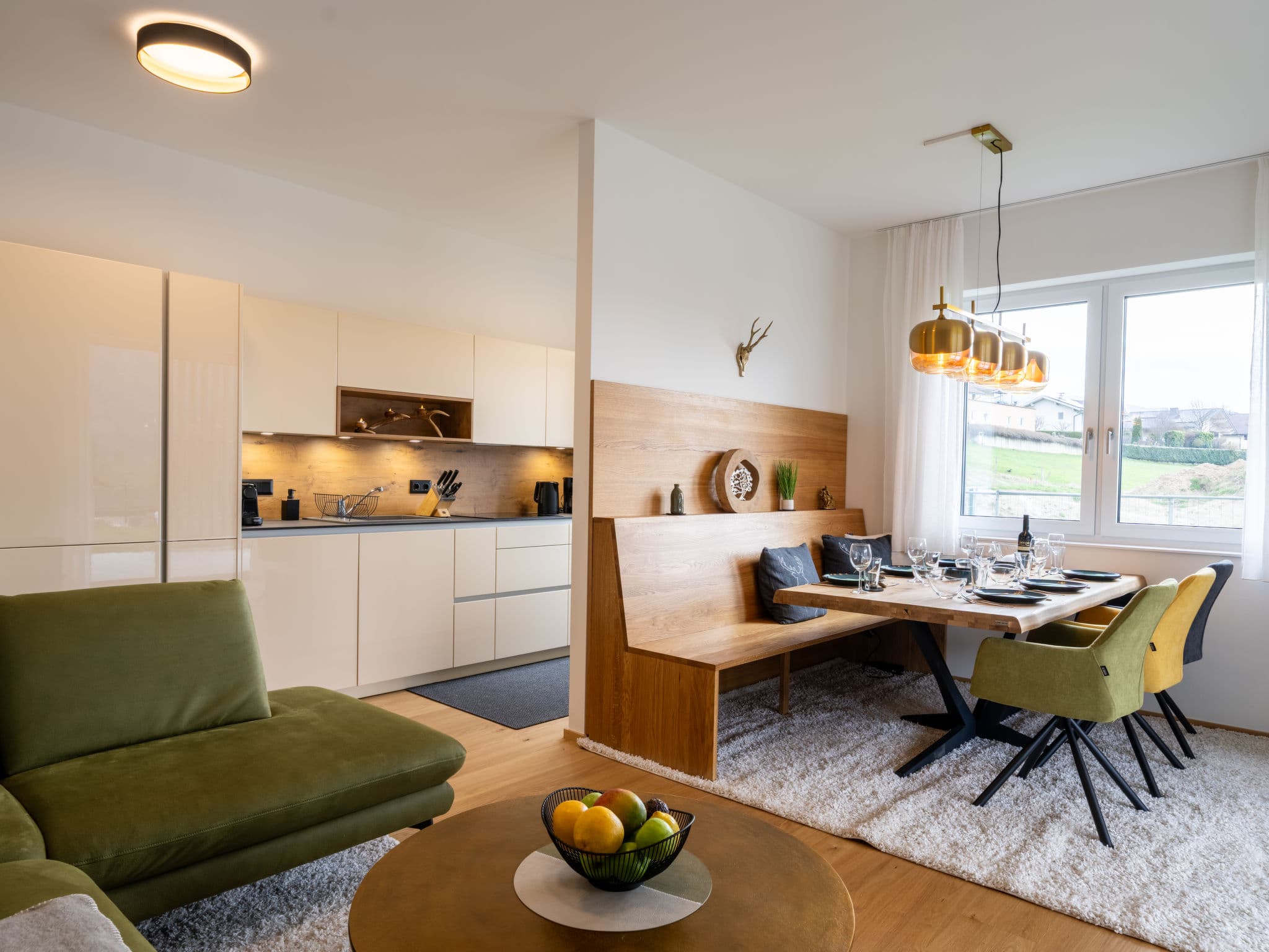 Kitchen / Dining Room