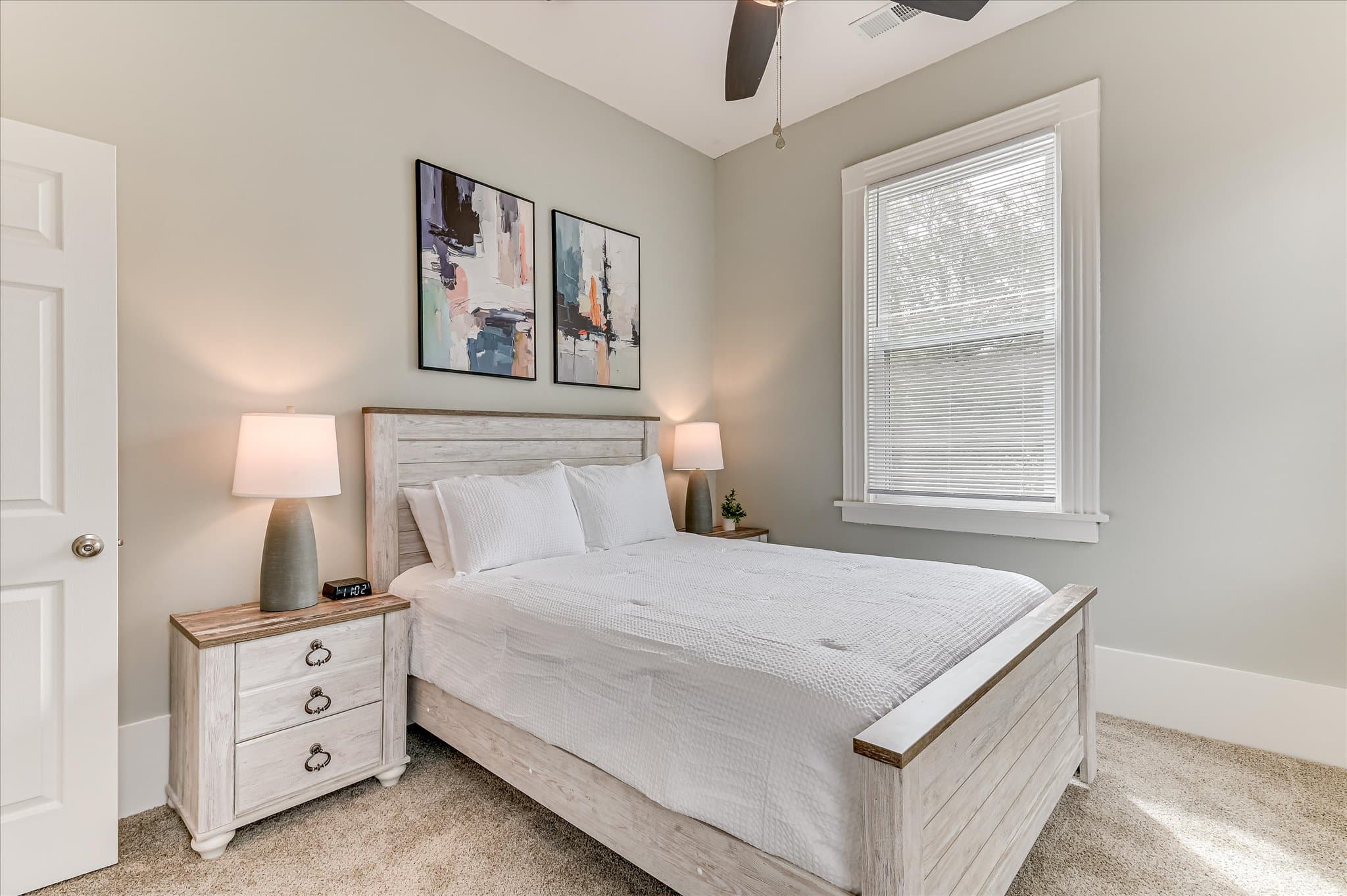 Queen Bedroom #3