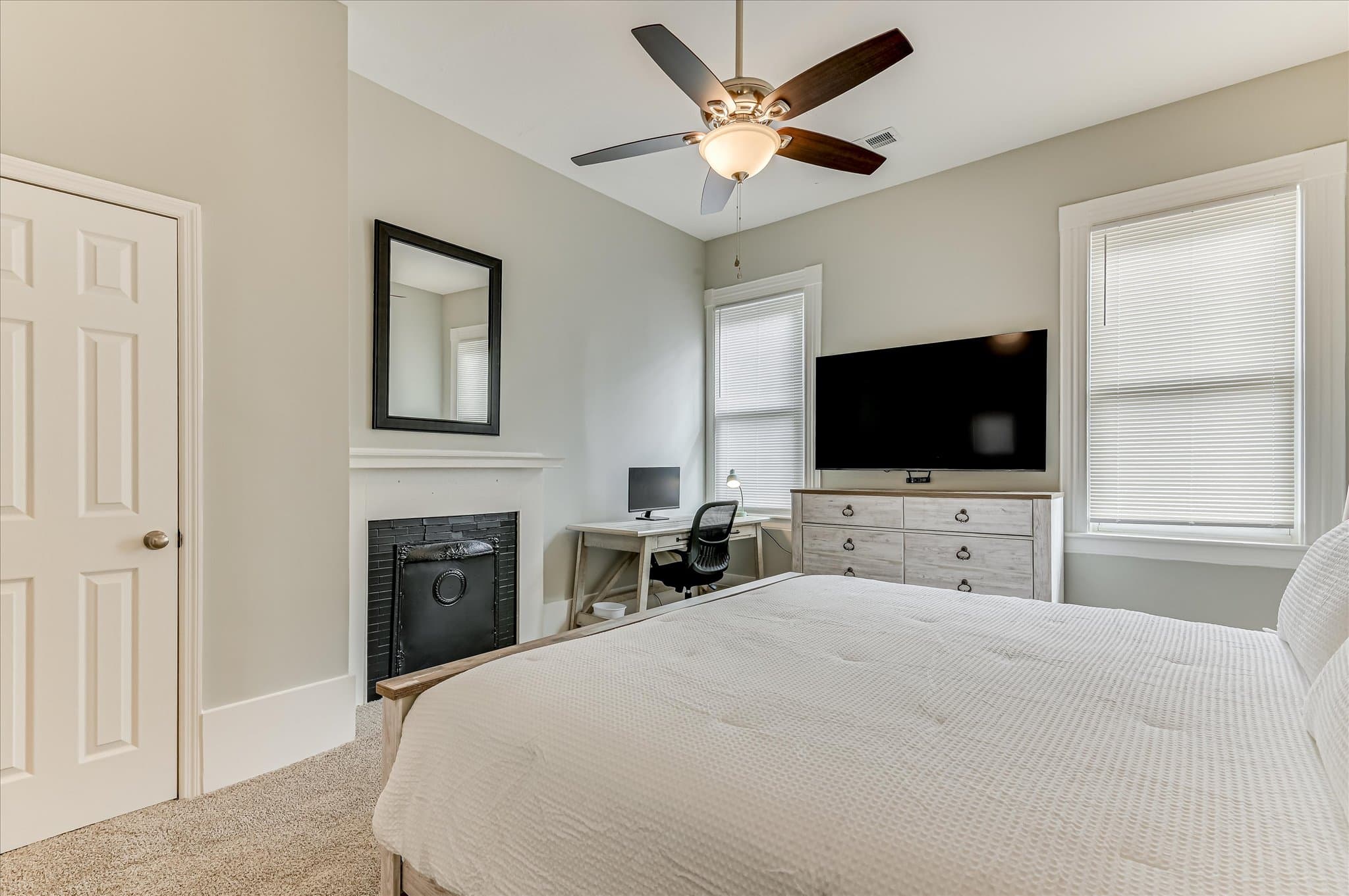 King Bedroom #2
