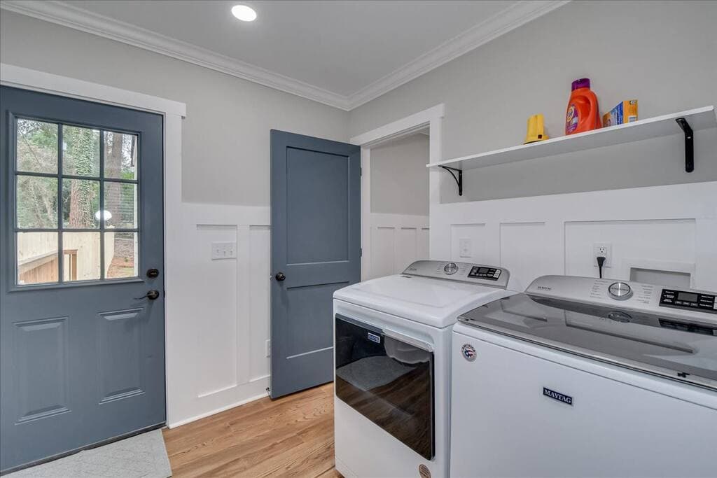 Laundry Room with Access to Back Deck