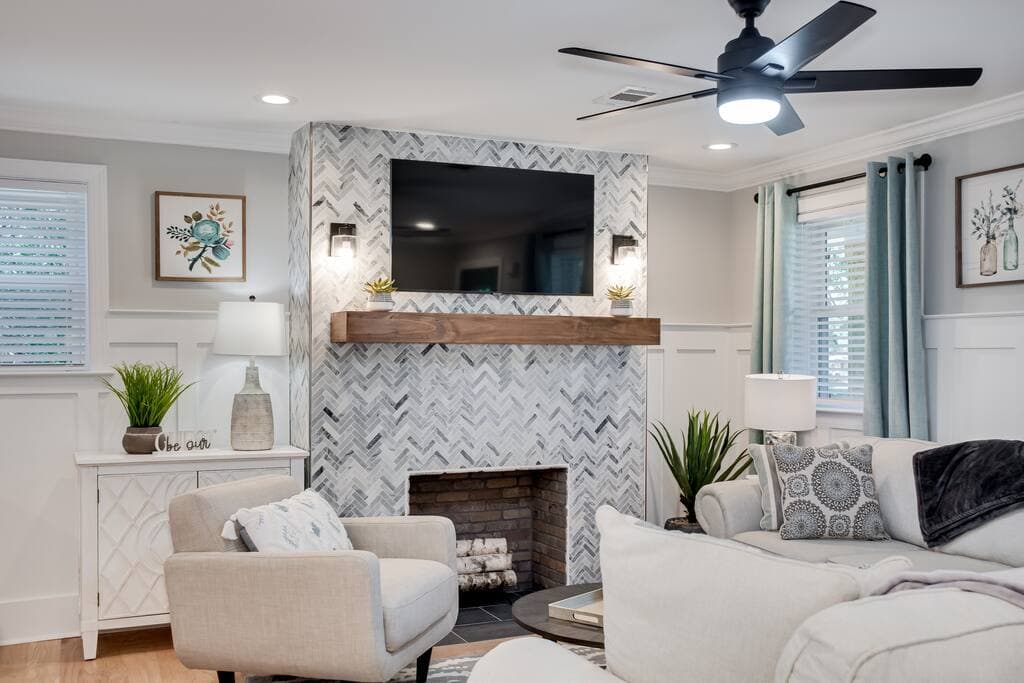 Comfortable Living Room