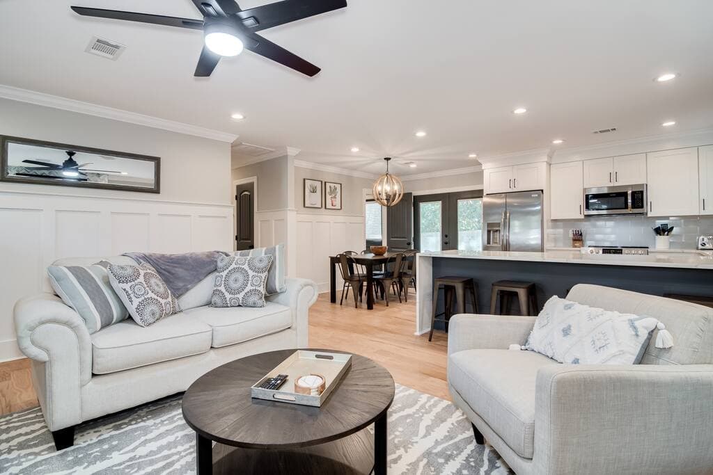 Comfortable Living Room