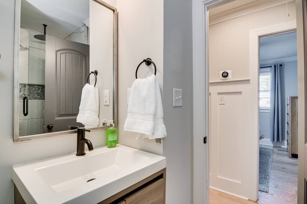 Guest/Hall Bathroom