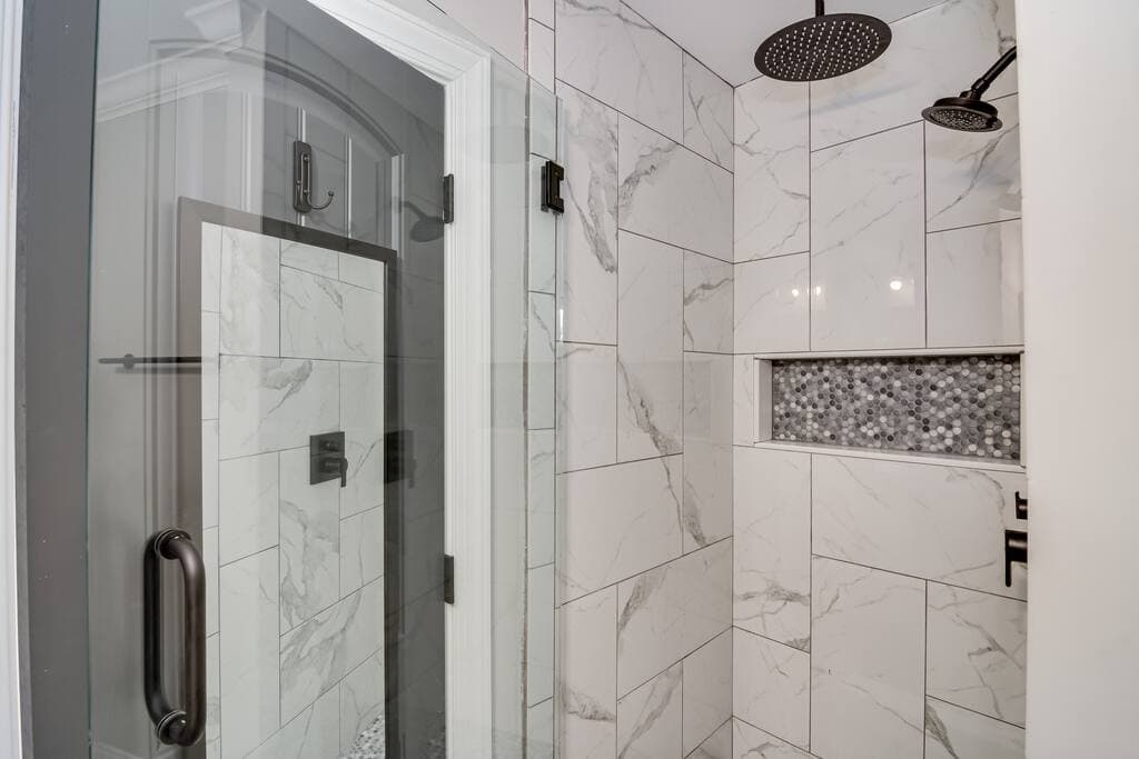 Guest/Hall Bathroom Shower with Rain Head