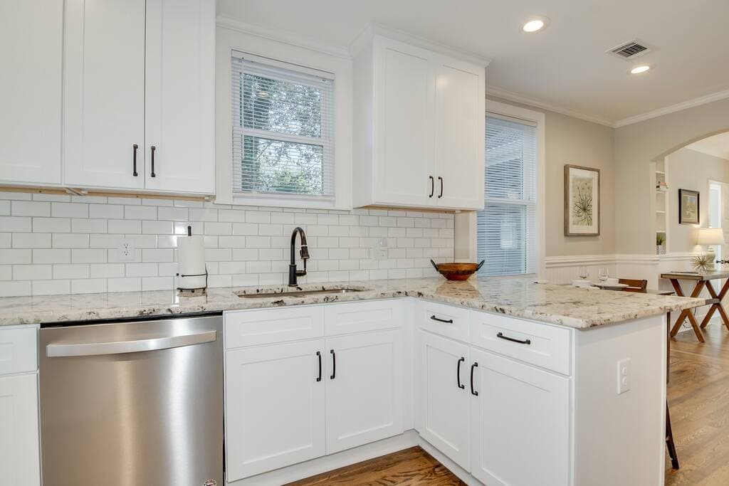 Full Stocked Kitchen