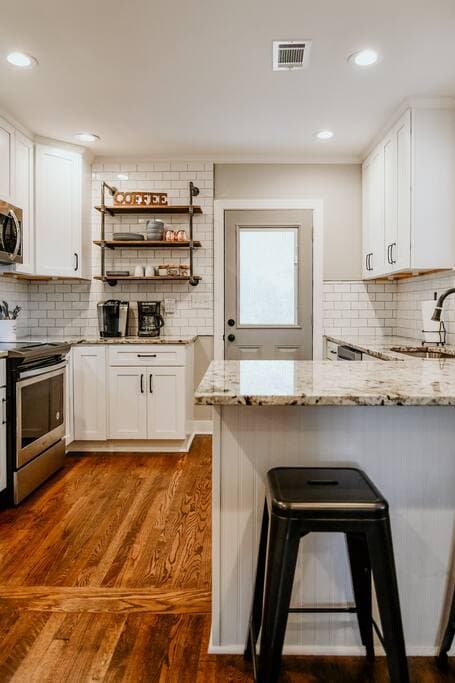 Fully Stocked Kitchen