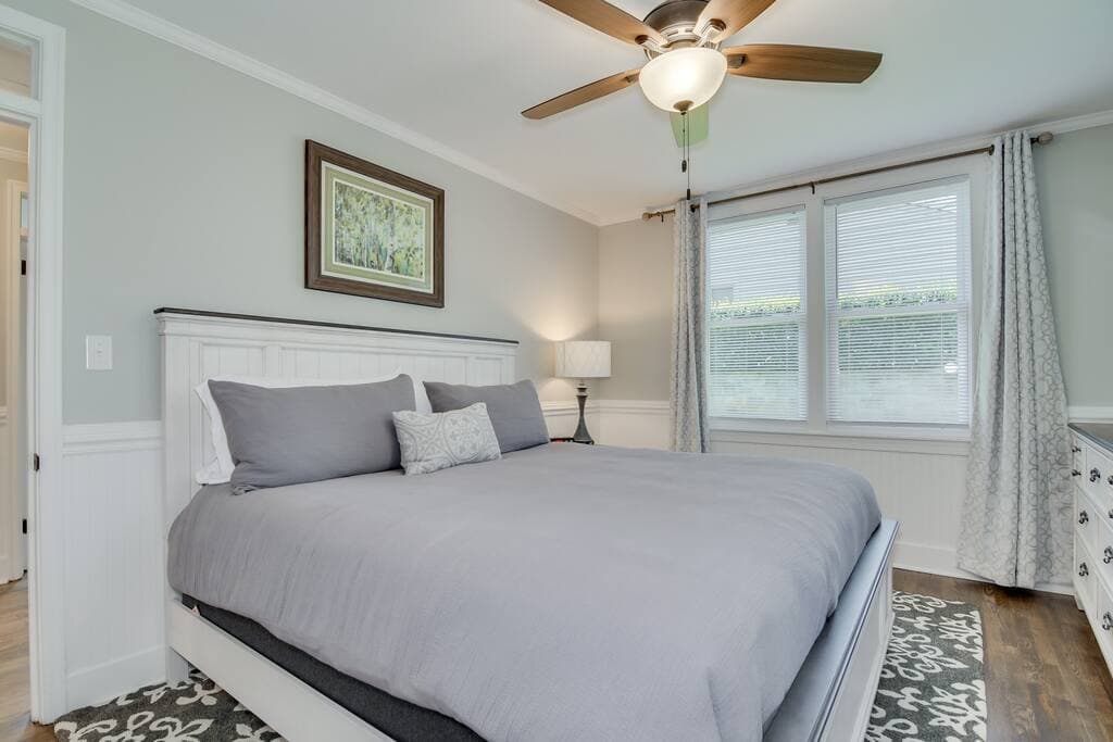 Guest Room #1 (King)