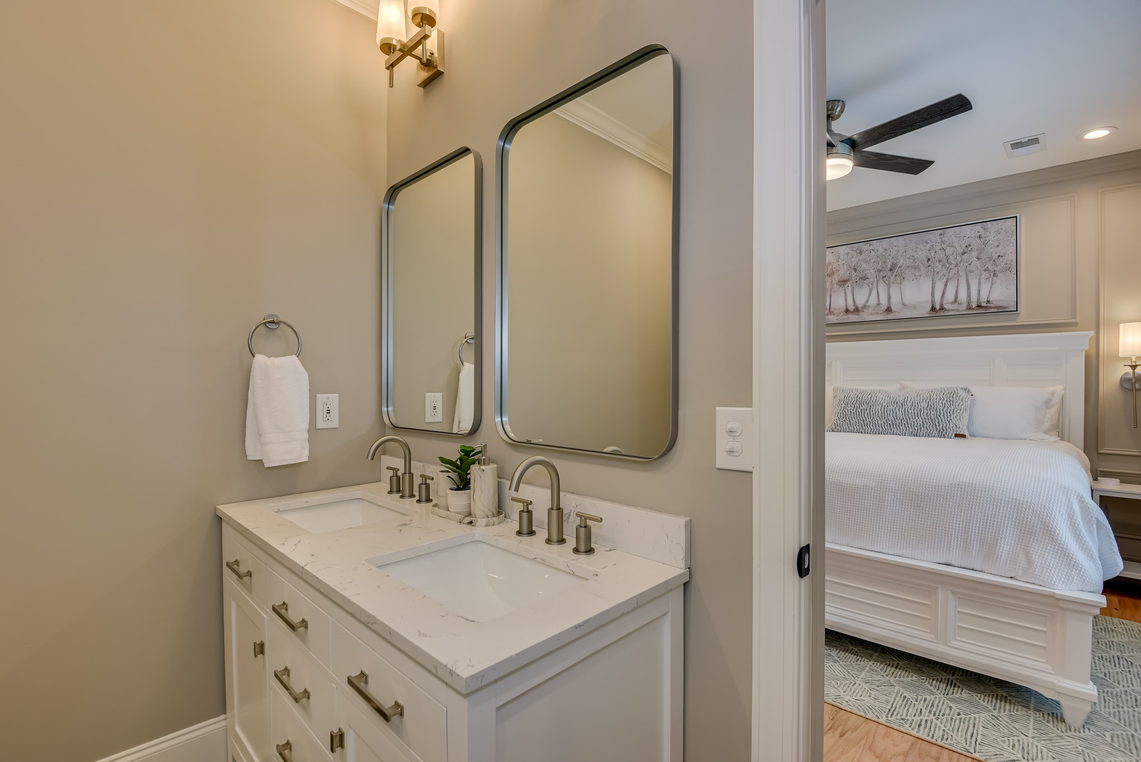 King Bedroom #2 - Bathroom