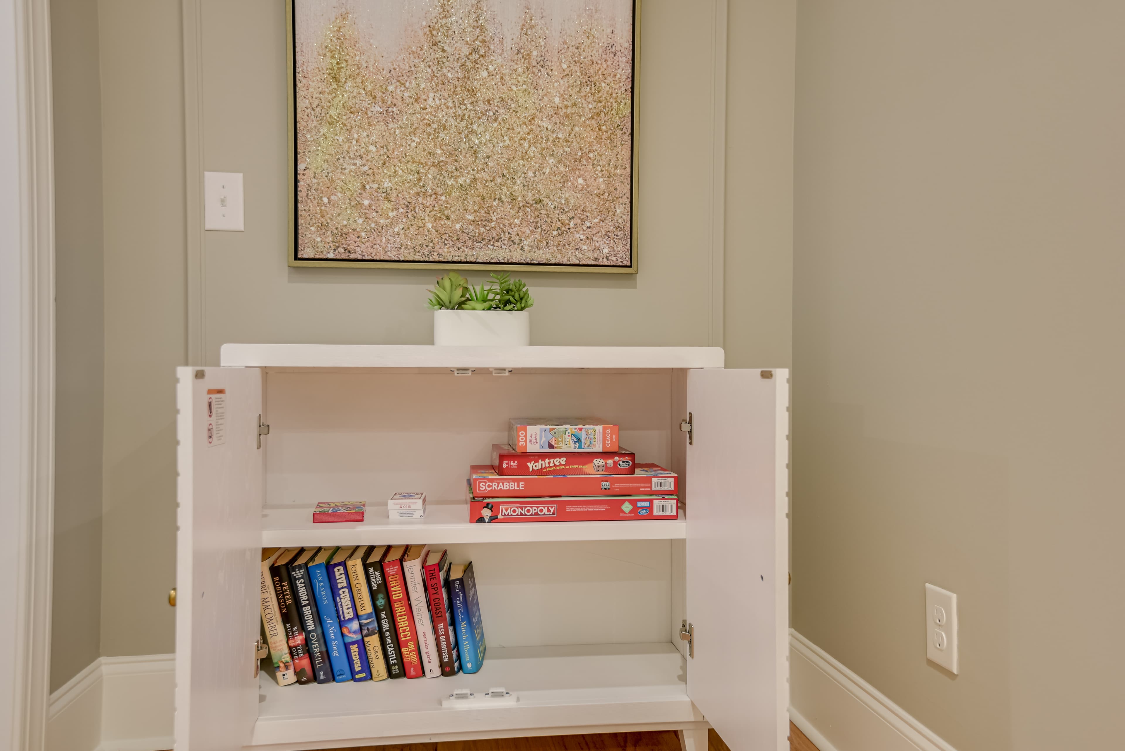 Board Games, Playing Cards & Books