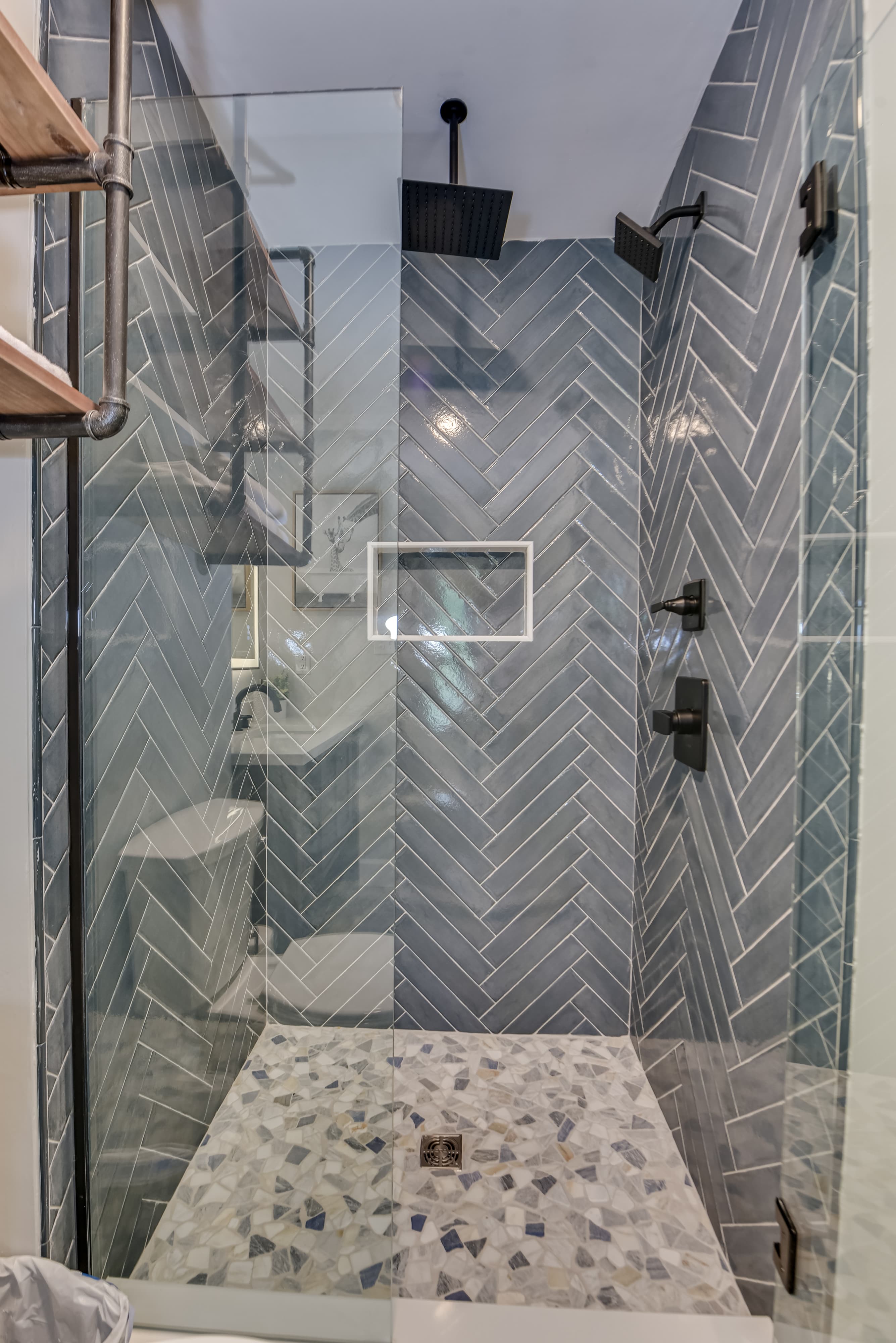 Guest Bathroom with Luxurious Shower & Rainhead