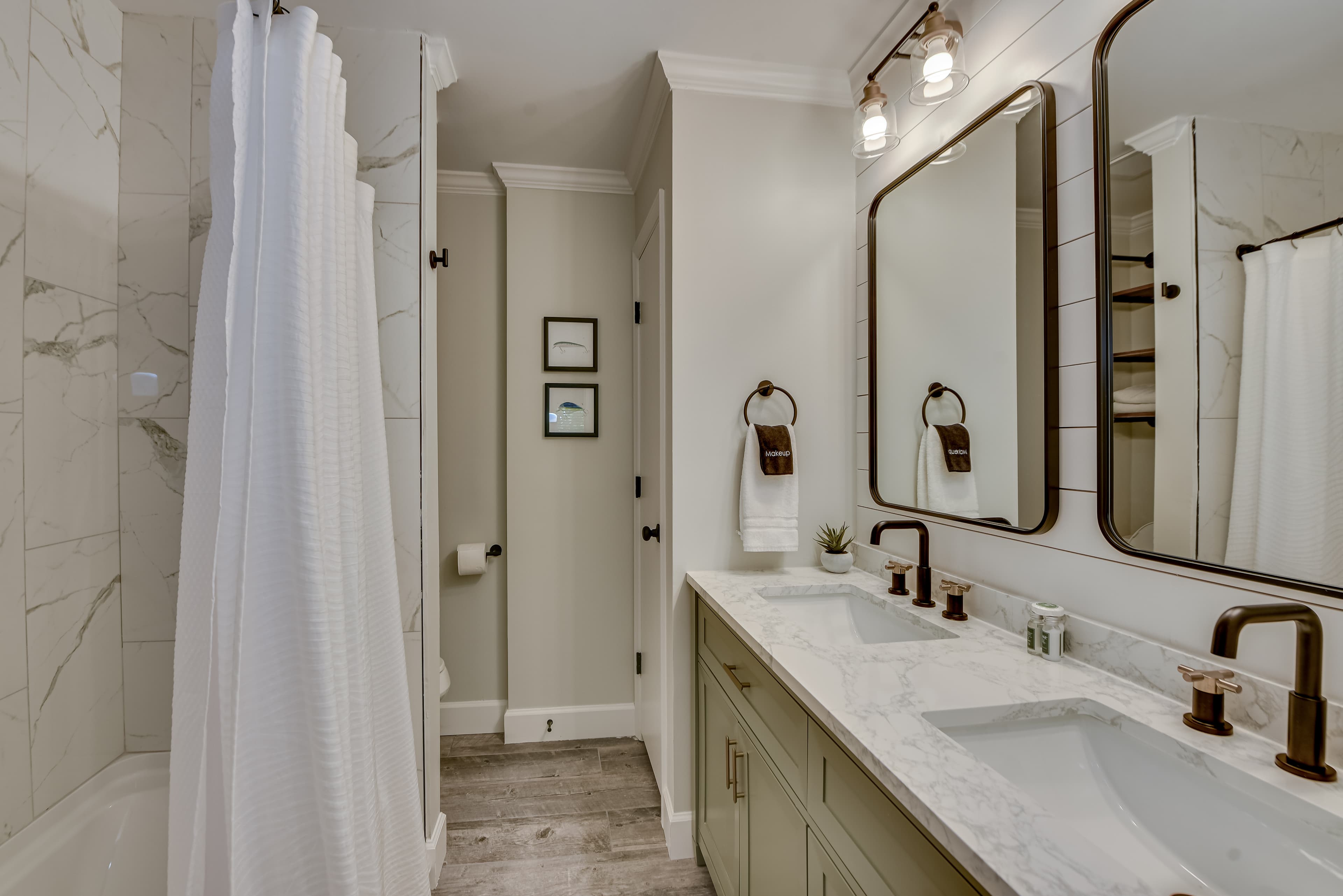 Bunk Room Bathroom