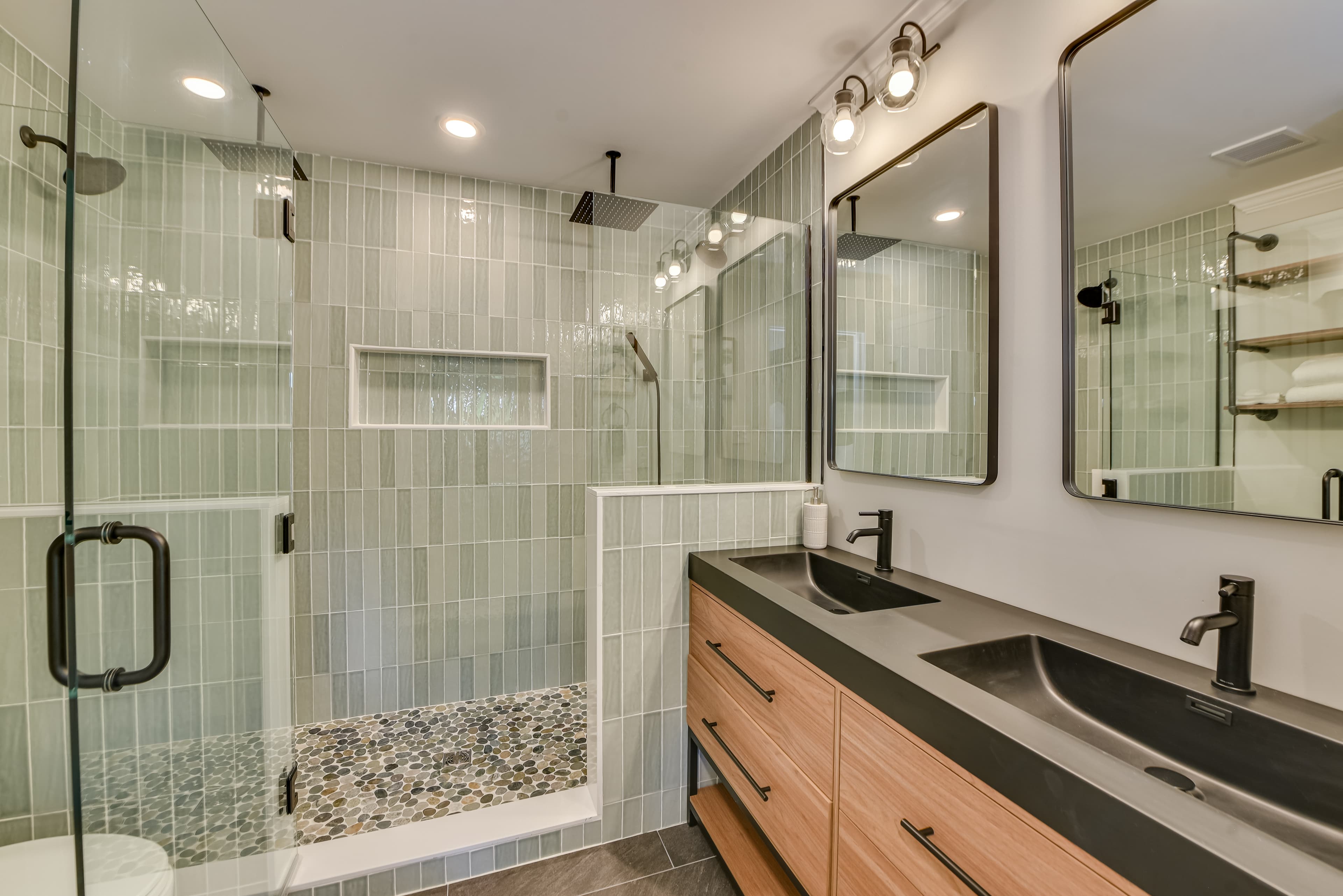 Master Bathroom with Luxurious Spa Shower & 2 Rainheads