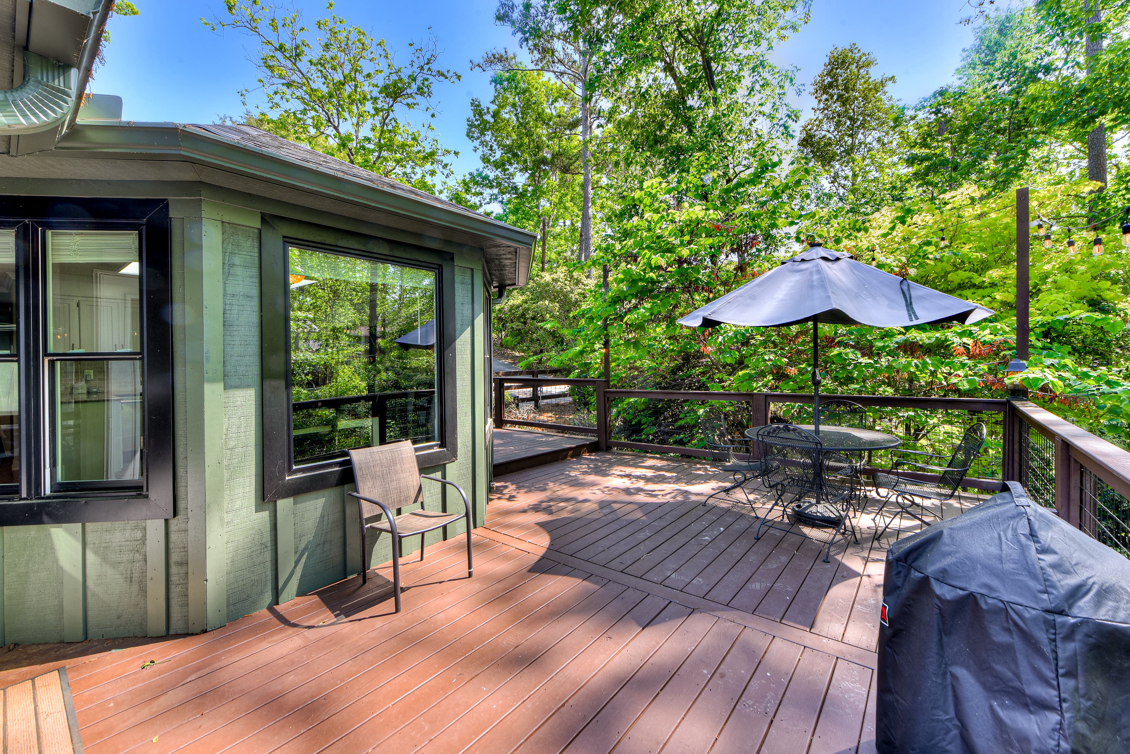 Dining Area on Upper Deck