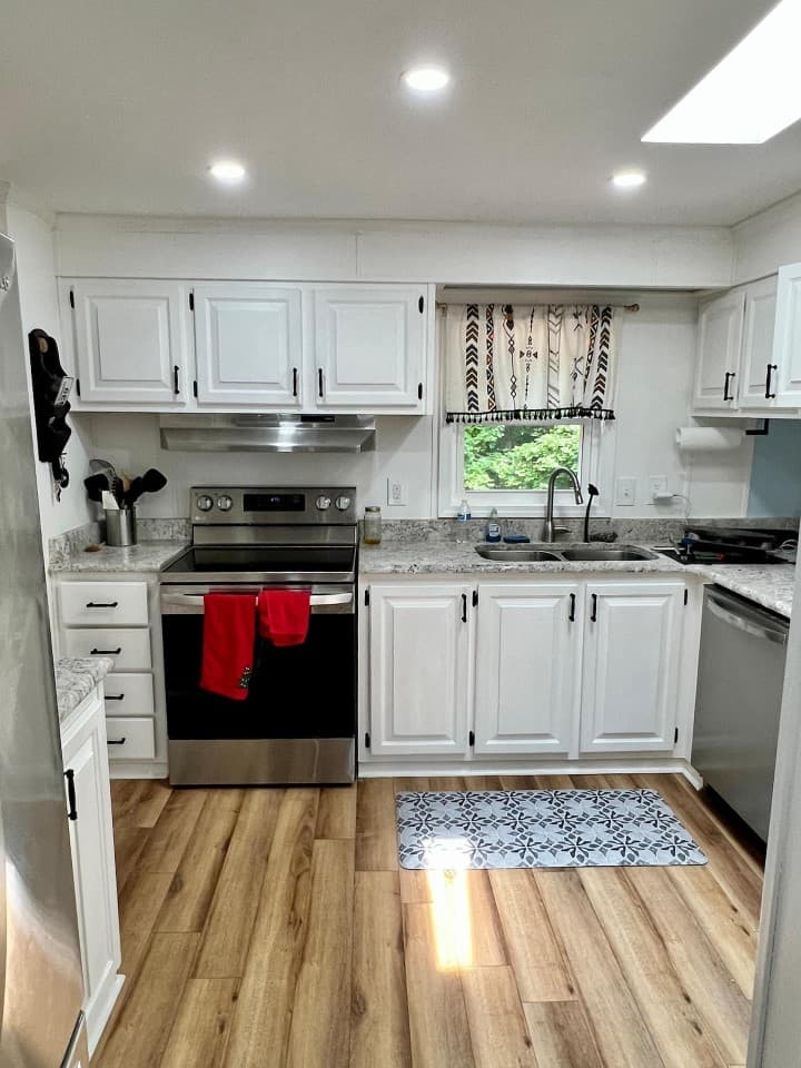 Gallery Image 15